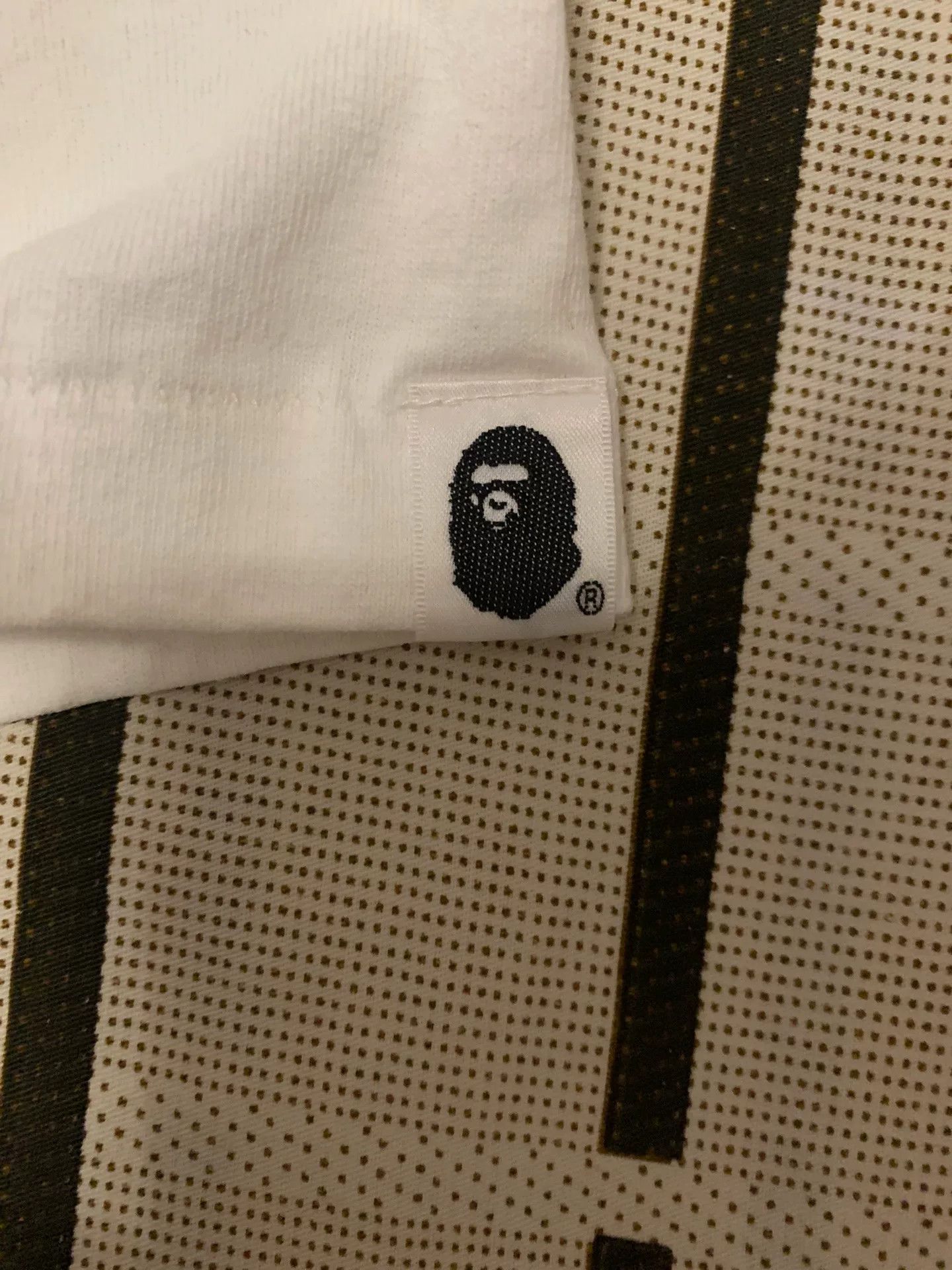 Bape Bape Rare T-Shirt M Men Size US M / EU 48-50 / 2 - 6 Thumbnail
