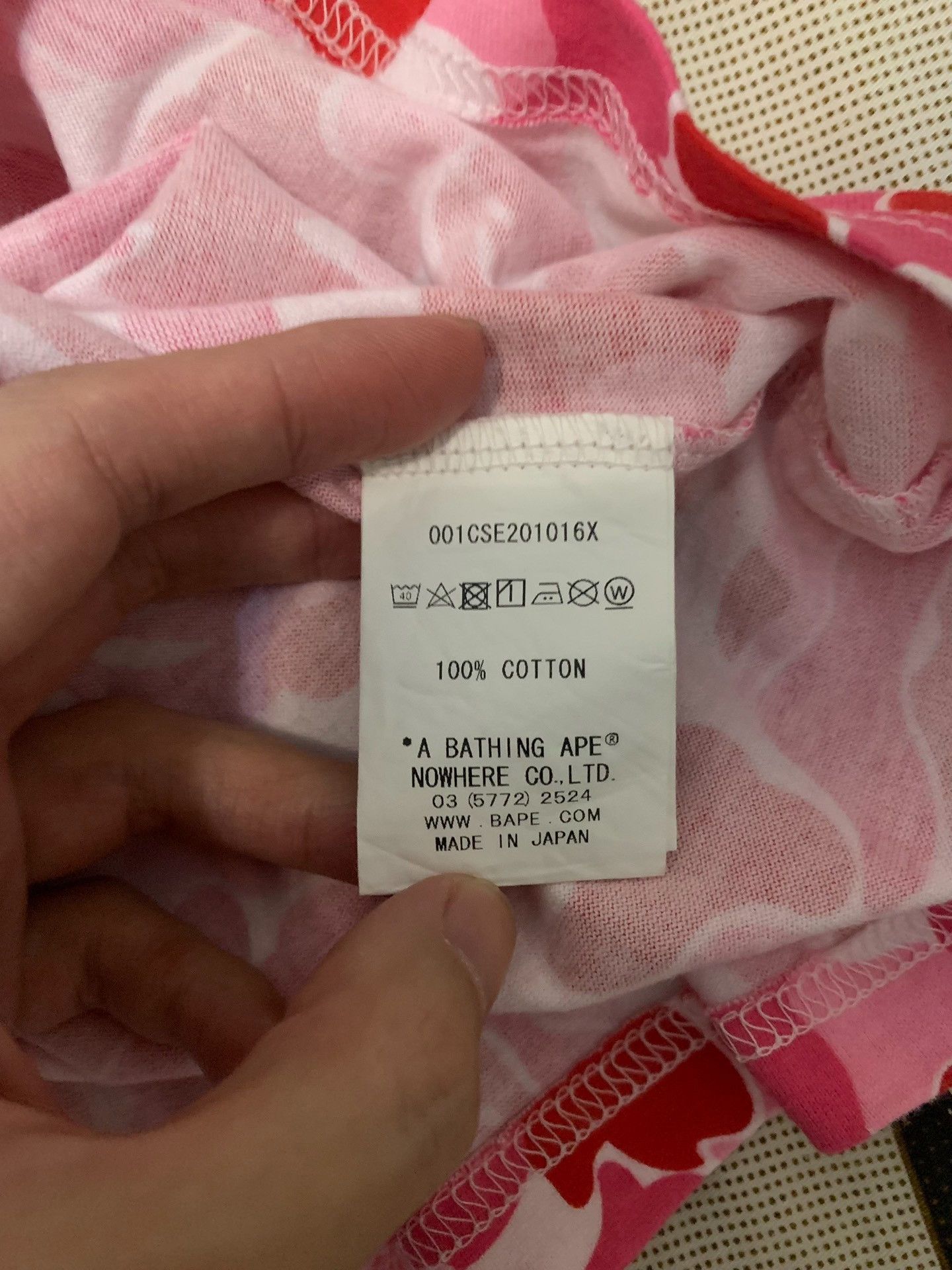 Bape Bape Shark Camo Pink T-Shirt M Men Size US M / EU 48-50 / 2 - 4 Thumbnail