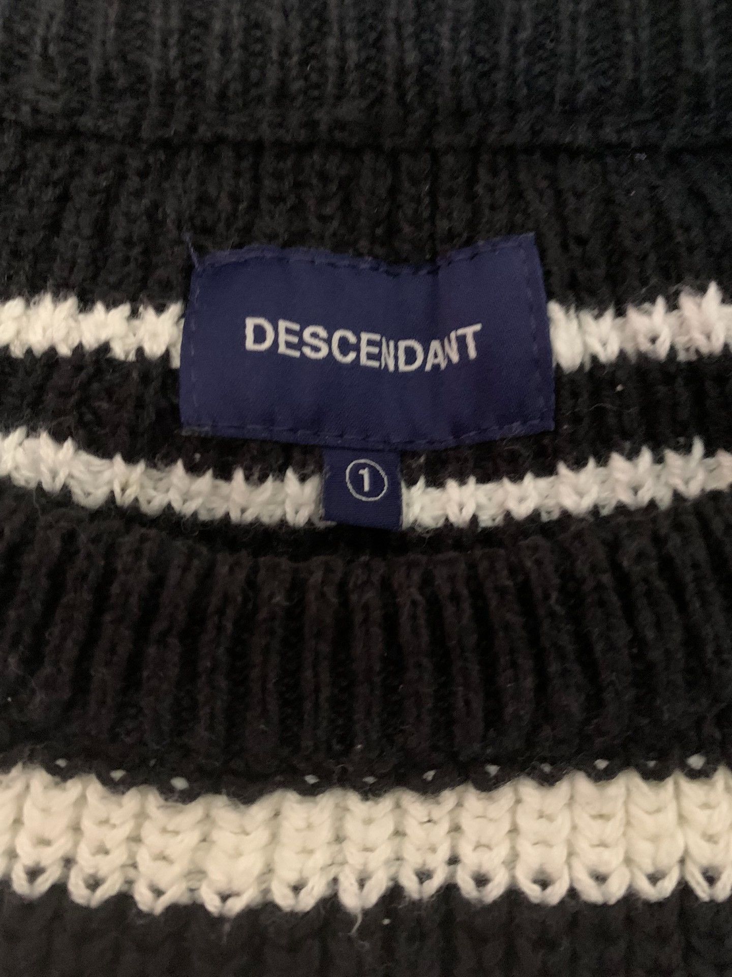 Descendant Descendant Striped Sweater S Men Size US S / EU 44-46 / 1 - 3 Thumbnail