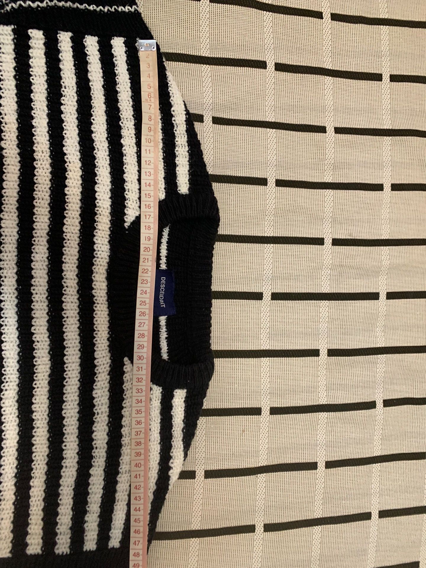 Descendant Descendant Striped Sweater S Men Size US S / EU 44-46 / 1 - 6 Thumbnail