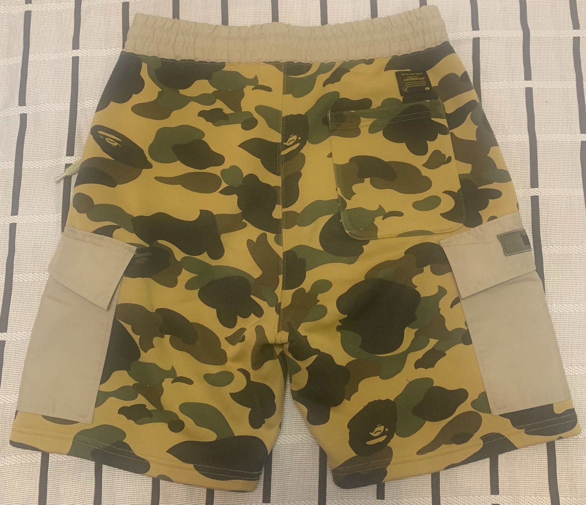 Bape Bape Camo Yellow Casual Pants S Men Size US 30 / EU 46 - 2 Thumbnail