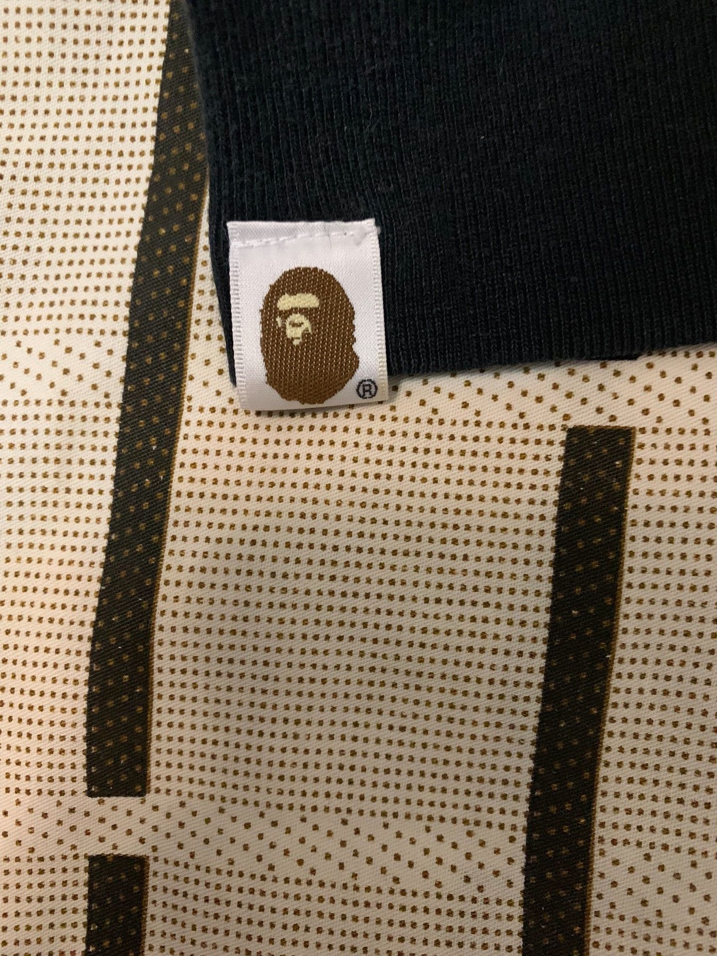 Bape Bape Retro Ape Head White Hoodie M Men Size US M / EU 48-50 / 2 - 3 Thumbnail