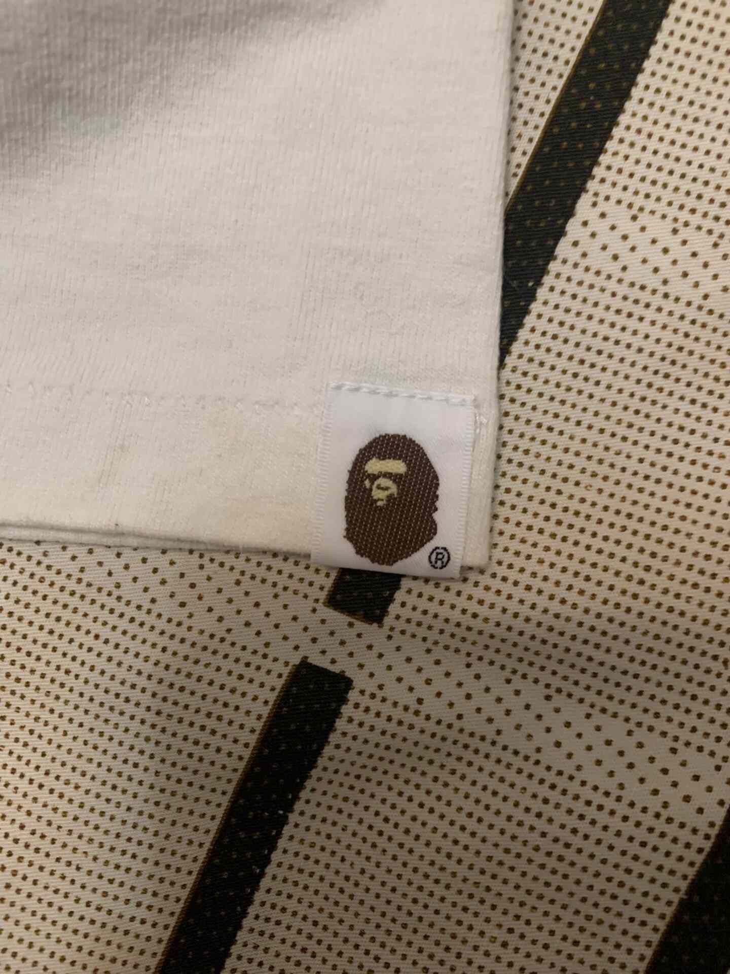 Bape Bape Camo Ape Head T-Shirt M Men Size US M / EU 48-50 / 2 - 6 Thumbnail