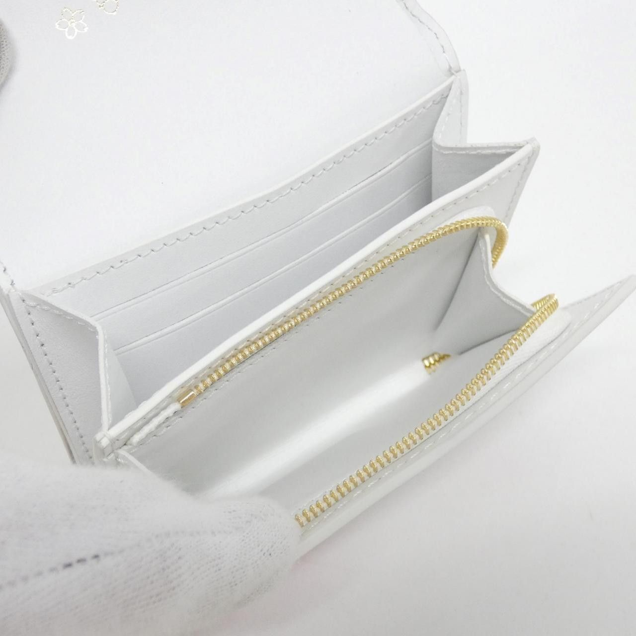 Louis Vuitton Louis Vuitton Louis Vuitton Porte Feuille Capucines Tiny Cowhide Long Wallet Leather Short Wallet M14298 DUTY FREE for USA Size ONE SIZE - 6 Thumbnail