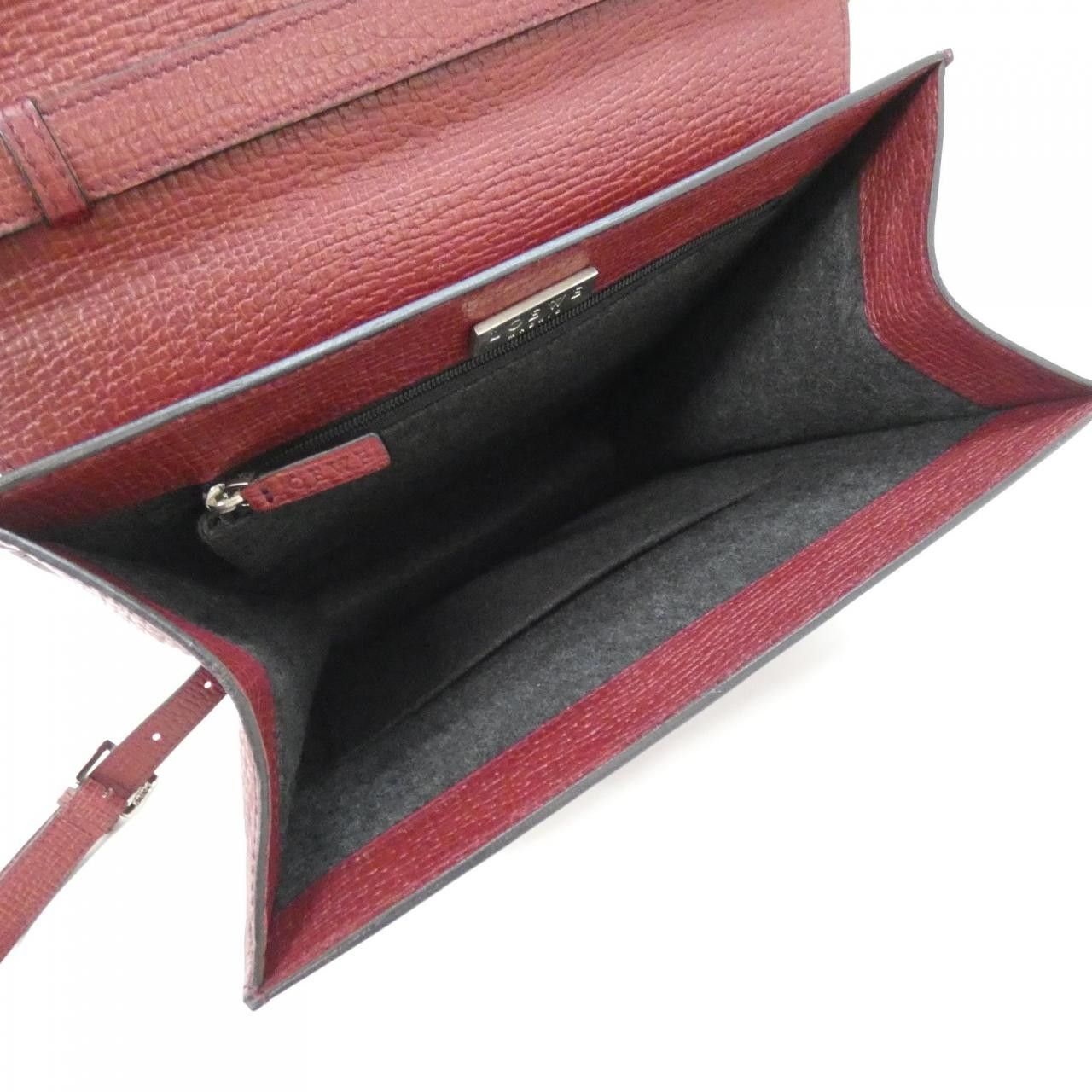 Loewe Loewe Loewe Leather Shoulder Bag Leather Crossbody Bag DUTY FREE for USA Size ONE SIZE - 9 Thumbnail