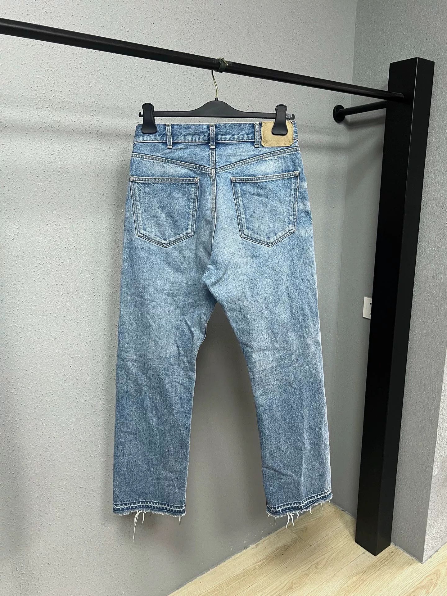 Celine Celine Wesley Washed Blue Frayed Jeans Size 27" / US 4 / IT 40 - 2 Thumbnail