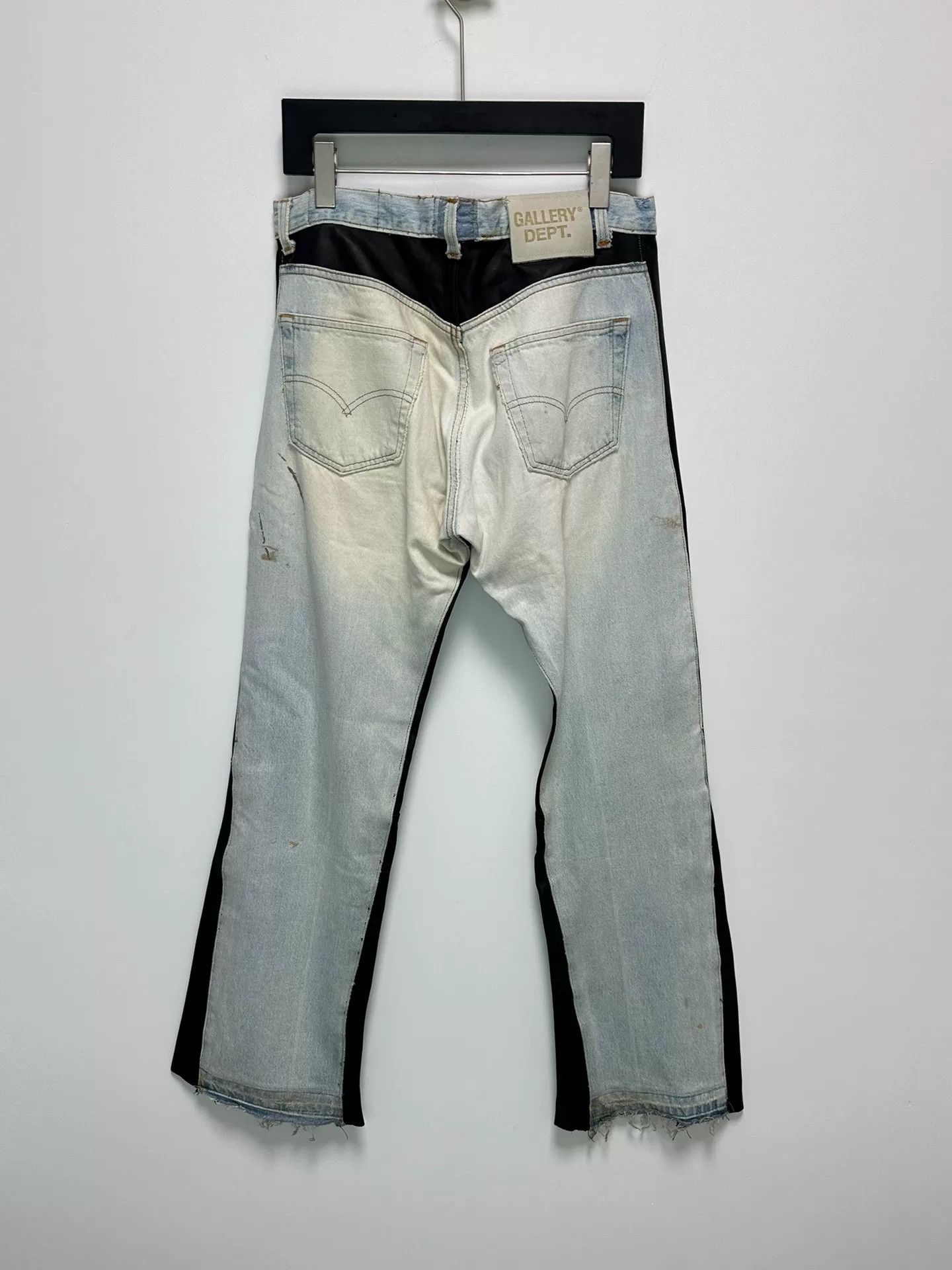 Gallery Dept. Gallery Dept. Limited Patchwork Flared Jeans Size US 32 / EU 48 - 2 Thumbnail