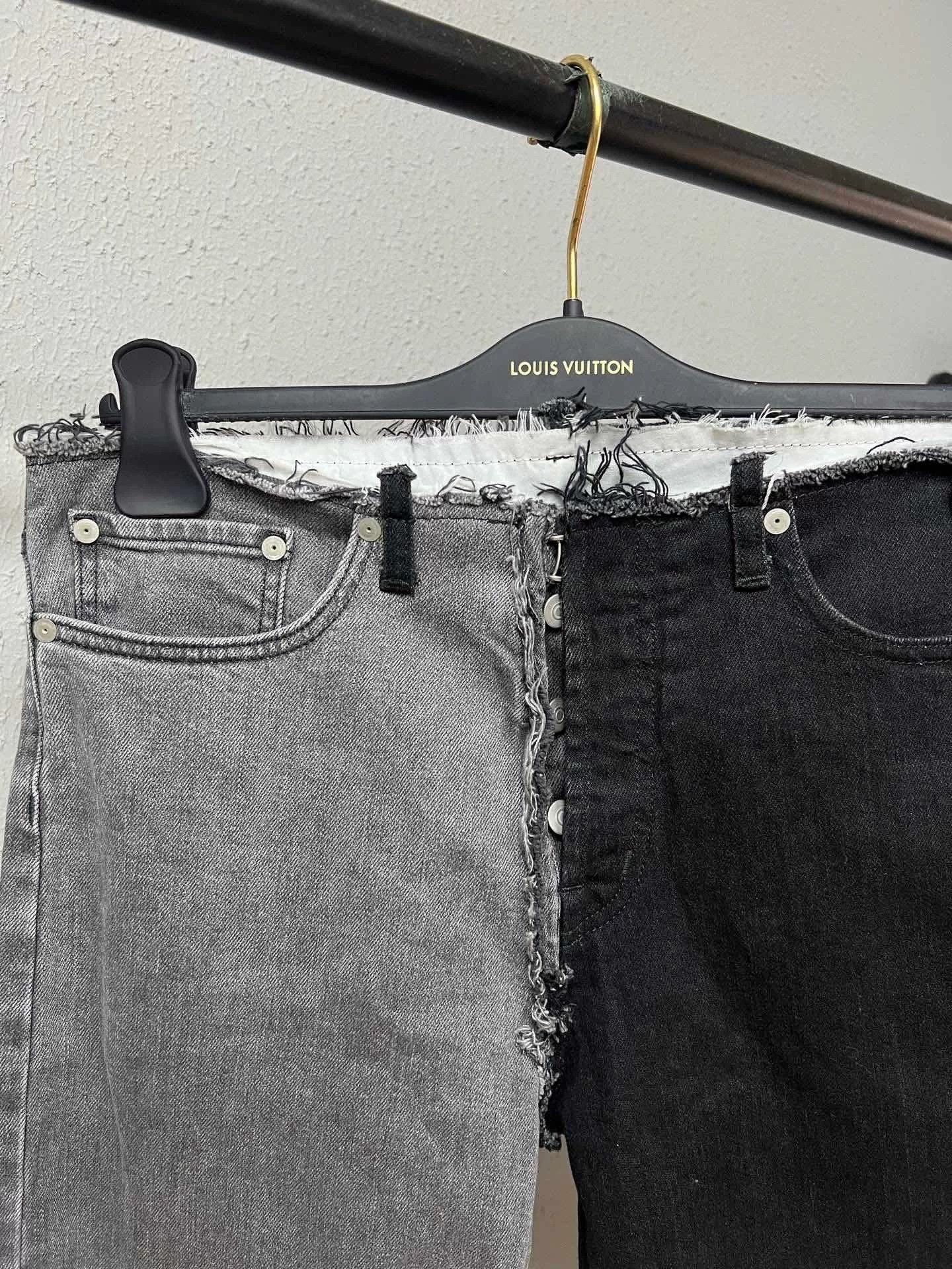 Maison Margiela Maison Margiela Gray Black Spliced Jeans Size US 32 / EU 48 - 3 Thumbnail