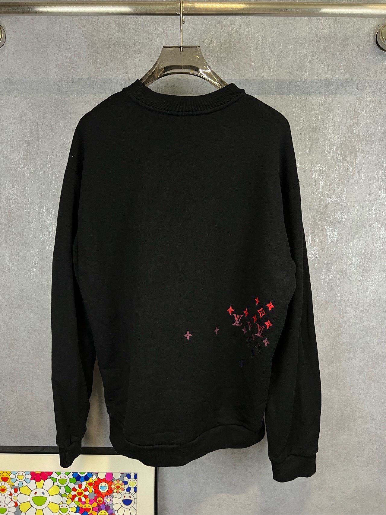 Louis Vuitton Louis Vuitton Gradient Monogram Sweatshirt Size US XL / EU 56 / 4 - 2 Thumbnail