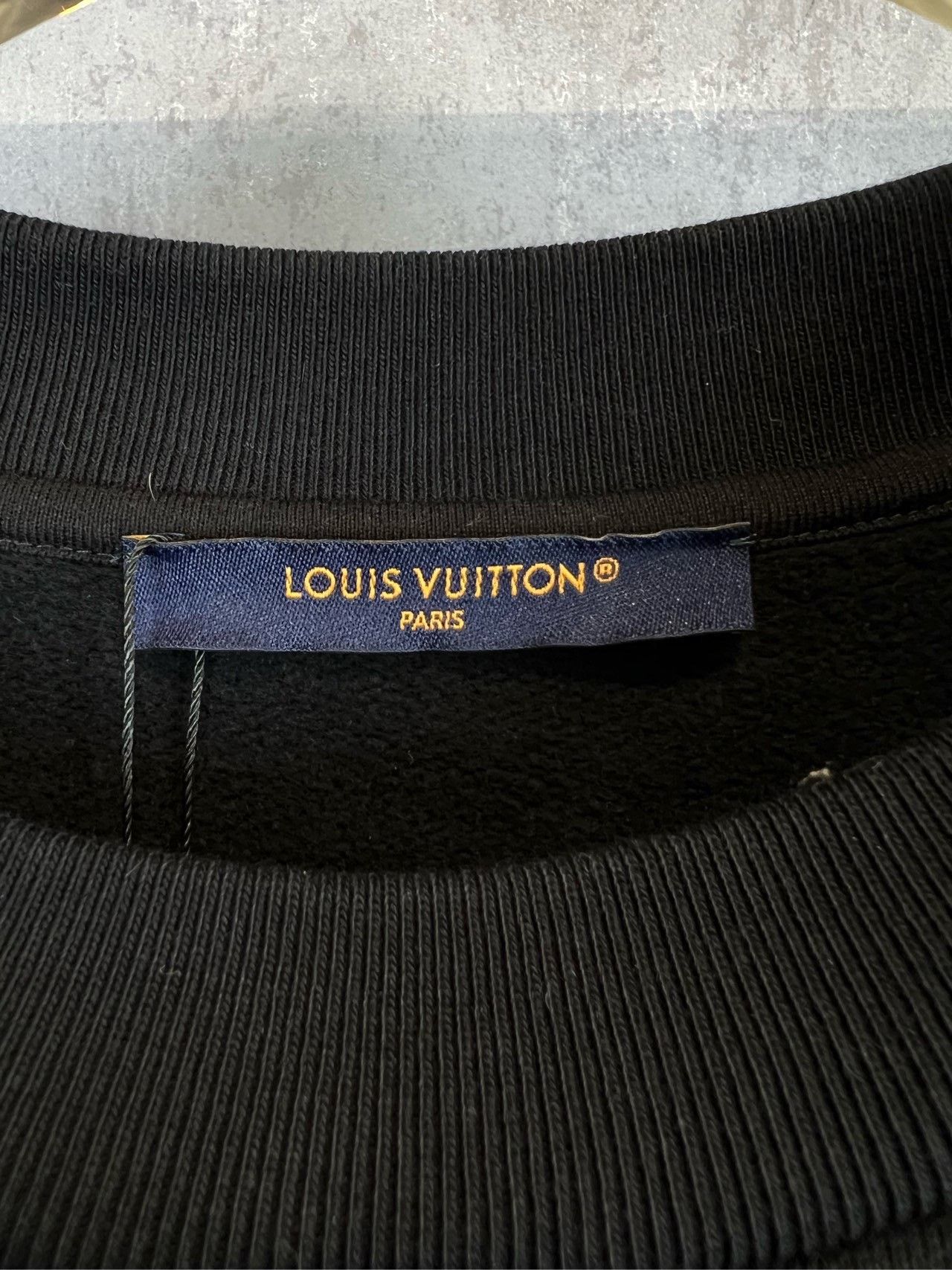 Louis Vuitton Louis Vuitton Gradient Monogram Sweatshirt Size US XL / EU 56 / 4 - 4 Thumbnail