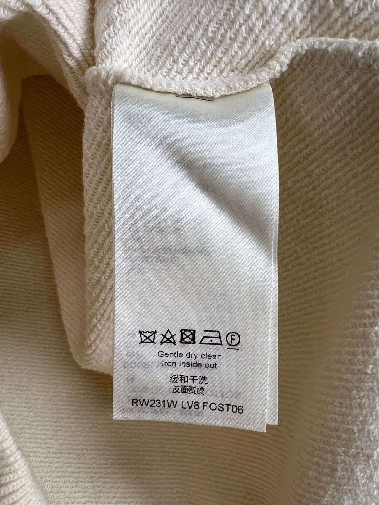 Louis Vuitton Louis Vuitton LV Embroidered Logo Hoodie Size US M / EU 48-50 / 2 - 5 Thumbnail