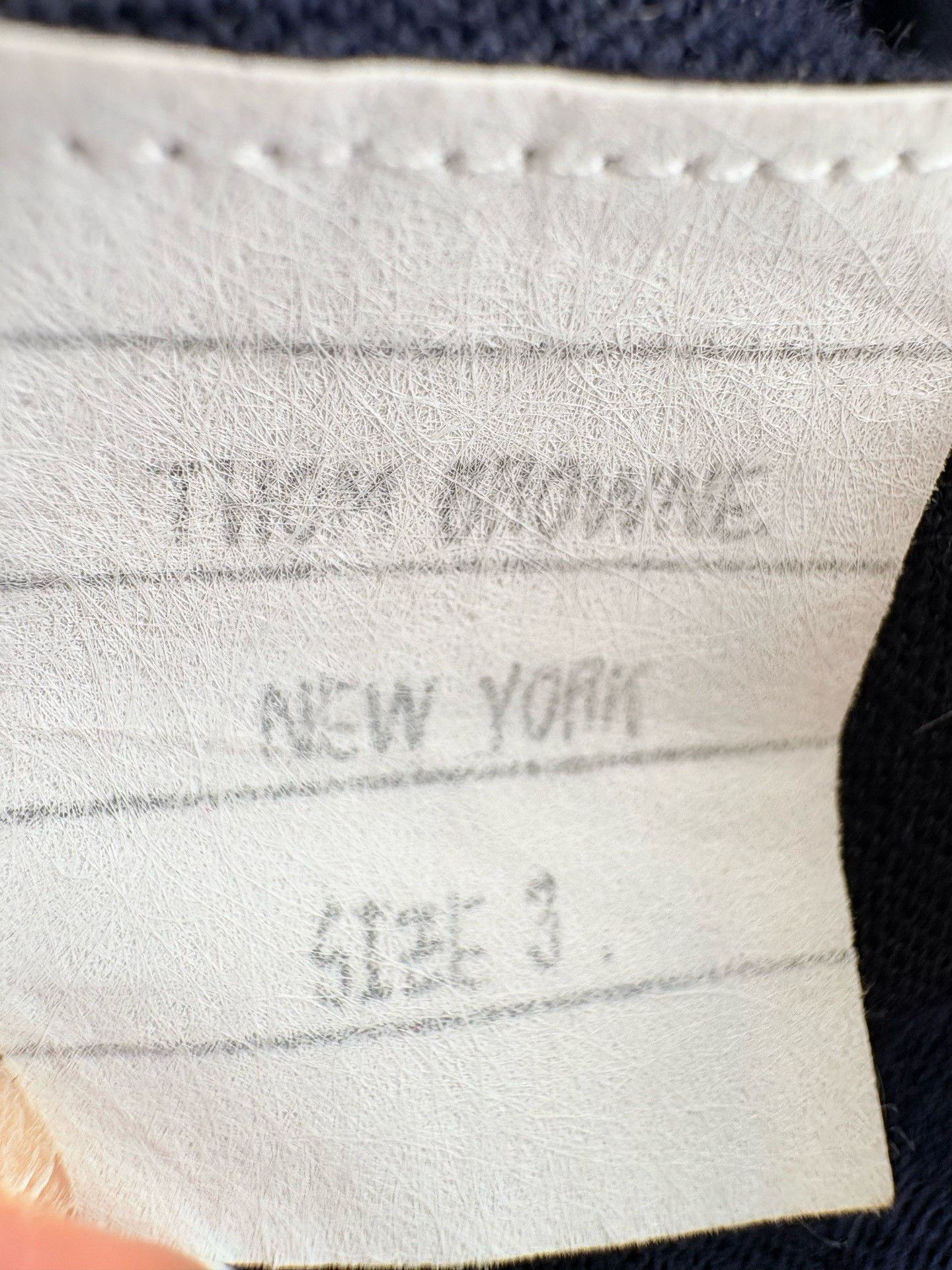 Thom Browne THOM BROWNE TB Four-Bar Dark Blue Wool Cardigan Size US L / EU 52-54 / 3 - 4 Thumbnail