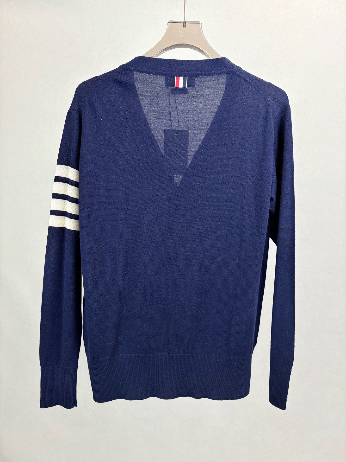 Thom Browne THOM BROWNE TB Four-Bar Dark Blue Wool Cardigan Size US L / EU 52-54 / 3 - 2 Thumbnail