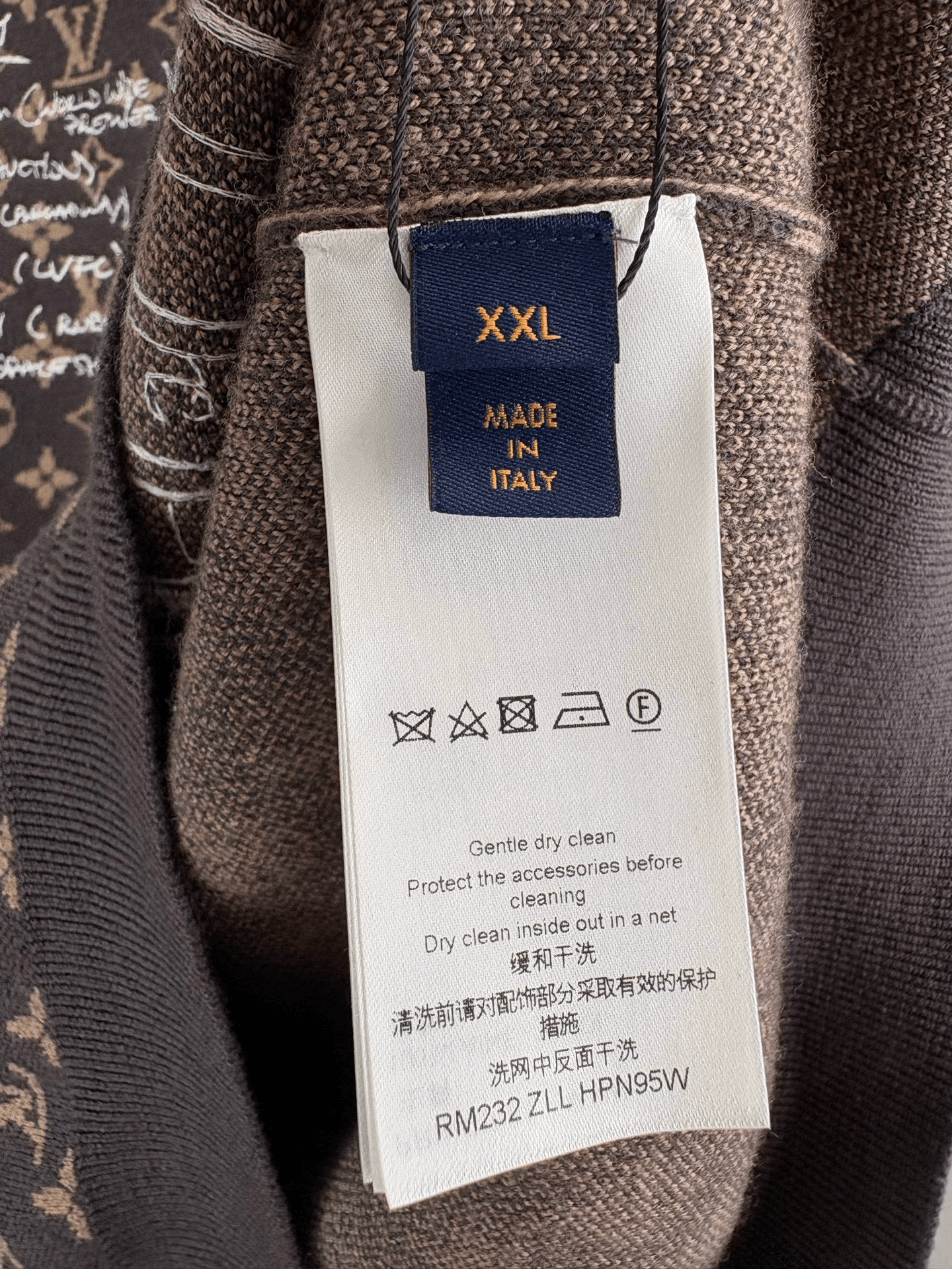 Louis Vuitton Louis Vuitton Monogram Logo Sweater Size US XXL / EU 58 / 5 - 3 Thumbnail