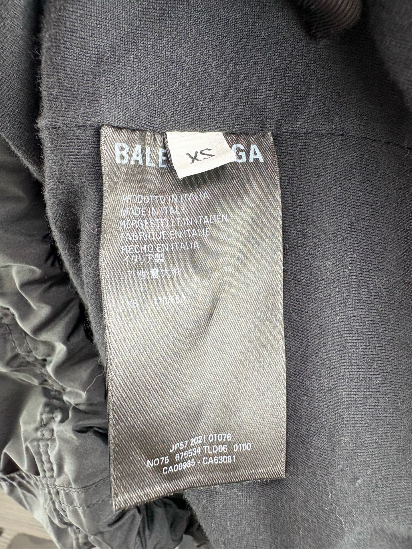Balenciaga Balenciaga Letter Print Jacket Size US XS / EU 42 / 0 - 5 Thumbnail