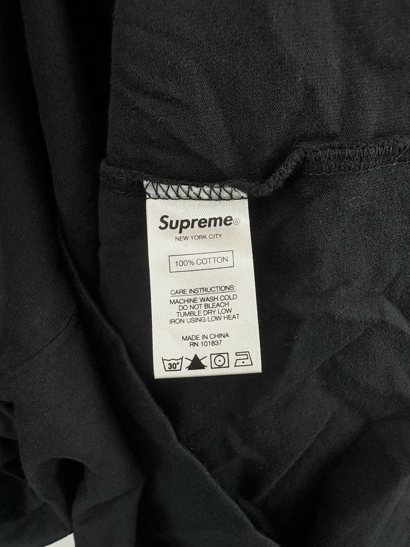 Supreme Supreme National Flag Embroidery Long-Sleeve Sweatshirt Size US XL / EU 56 / 4 - 4 Thumbnail