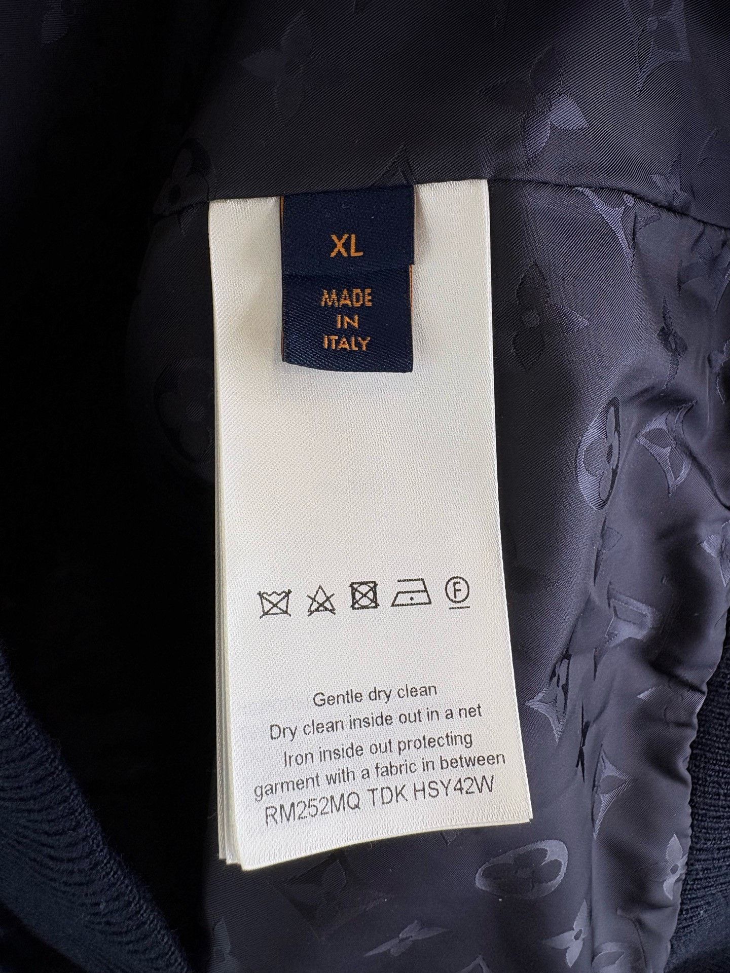 Louis Vuitton Louis Vuitton LV25 Full Logo Teddy Coat Size US XL / EU 56 / 4 - 4 Thumbnail