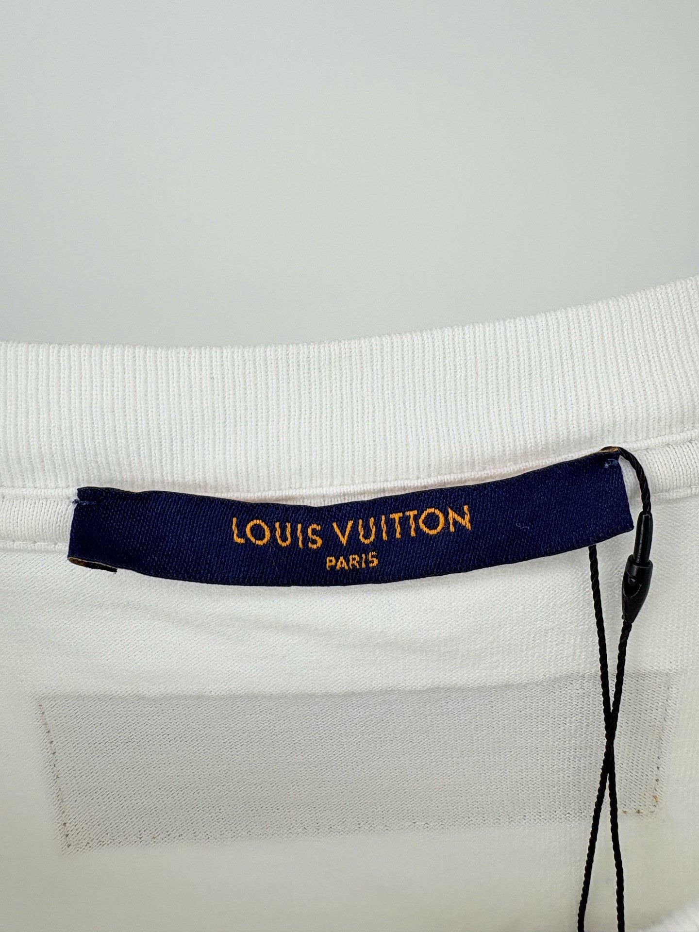 Louis Vuitton Louis Vuitton Oil Painting Print Tee Size S / US 4 / IT 40 - 4 Thumbnail