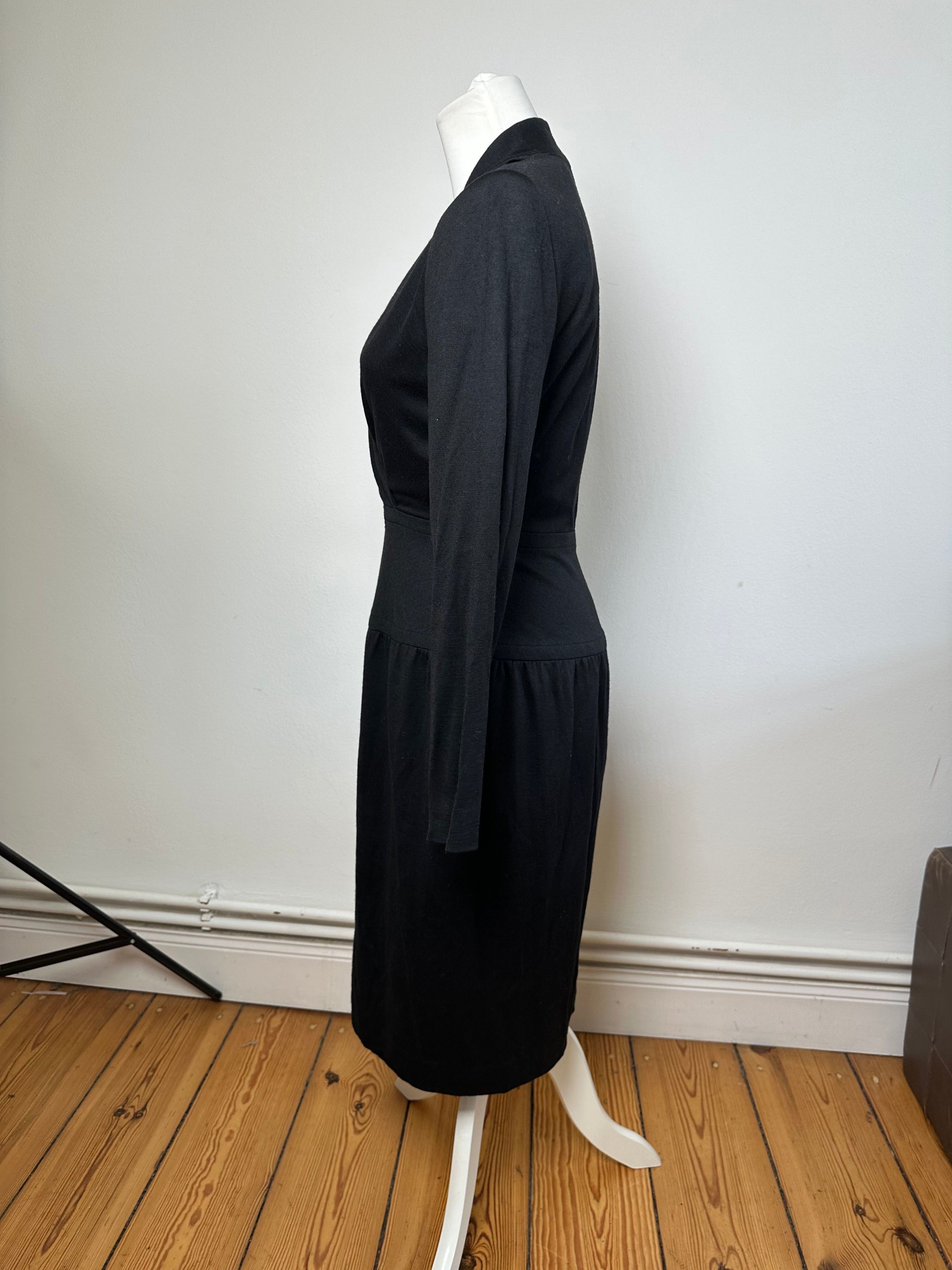 Givenchy Vintage Wool Dress M Black Size S / US 4 / IT 40 - 2 Thumbnail