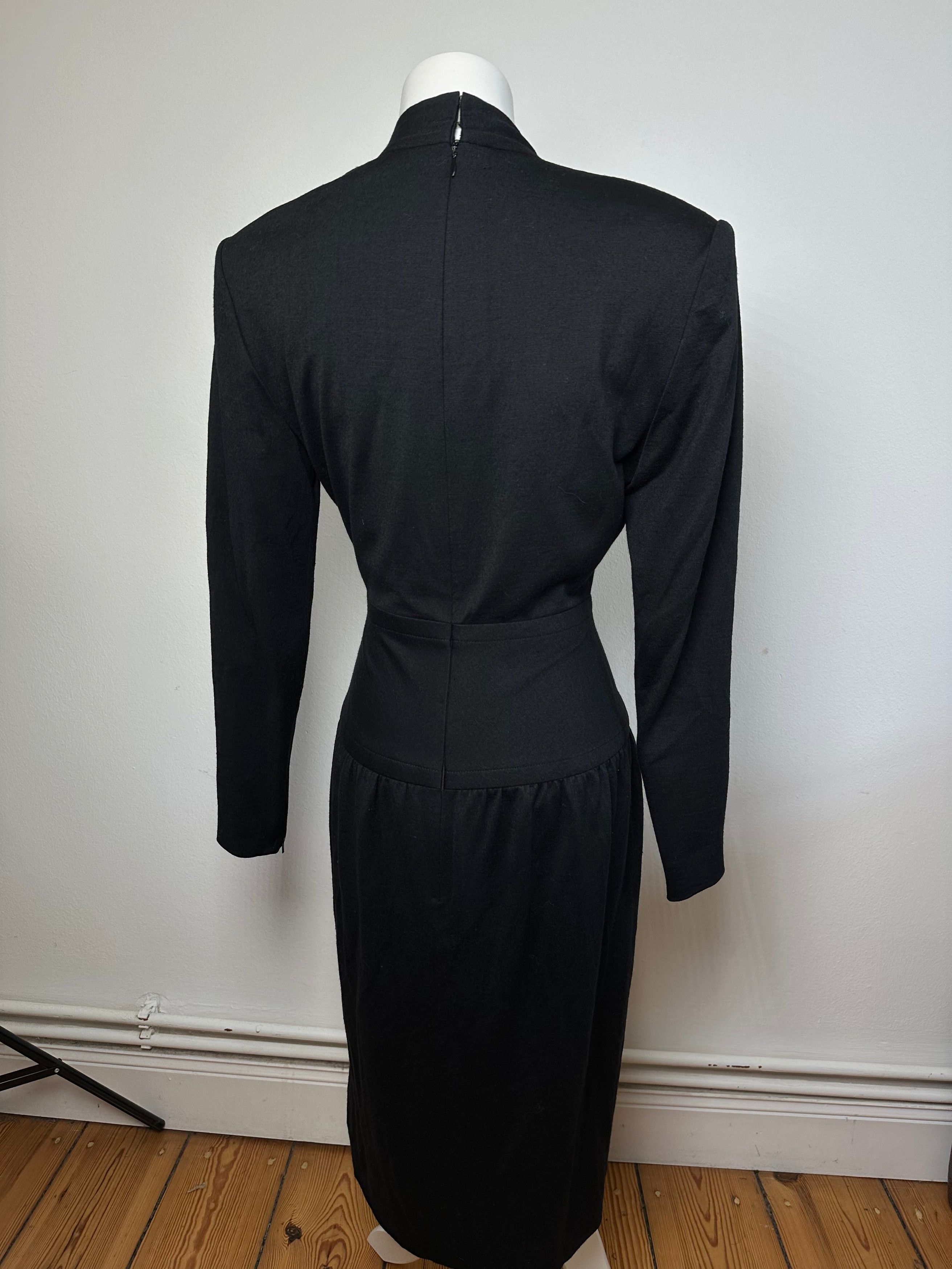 Givenchy Vintage Wool Dress M Black Size S / US 4 / IT 40 - 15 Thumbnail