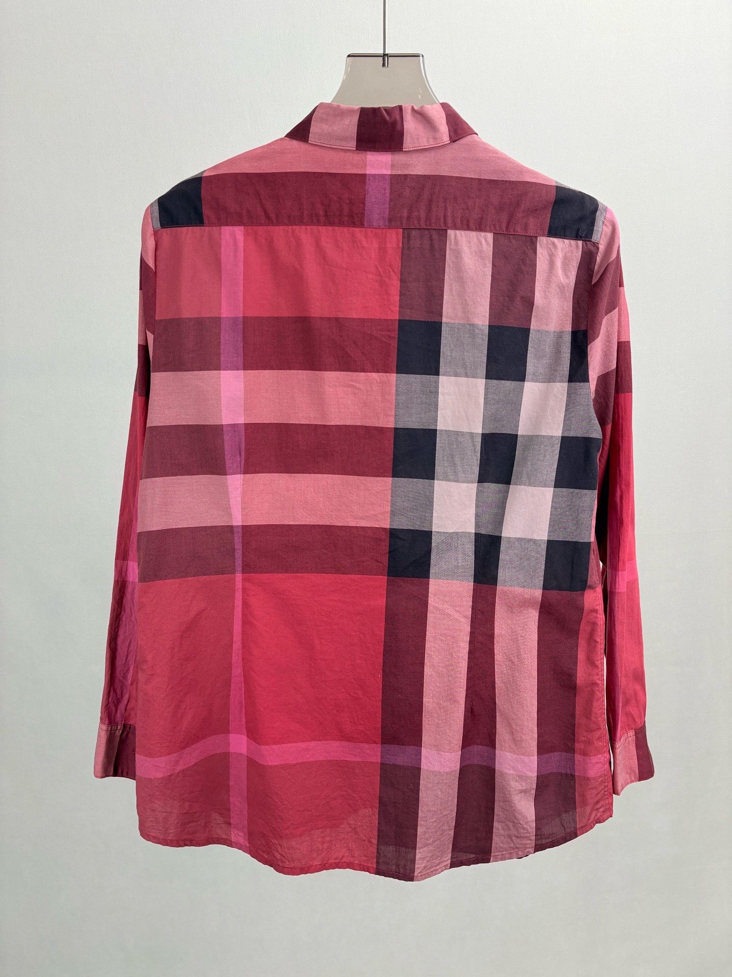 Burberry Burberry Check Long-Sleeve Shirt Size M / US 6-8 / IT 42-44 - 2 Thumbnail