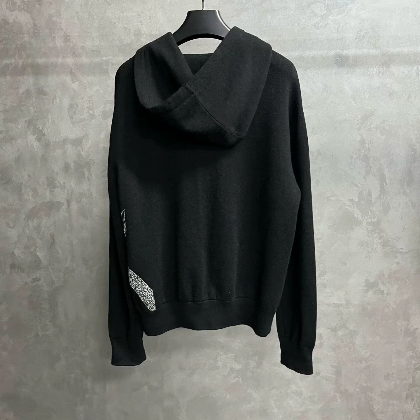 Louis Vuitton Louis Vuitton Black Flower Print Zip Hoodie Size M / US 6-8 / IT 42-44 - 2 Thumbnail