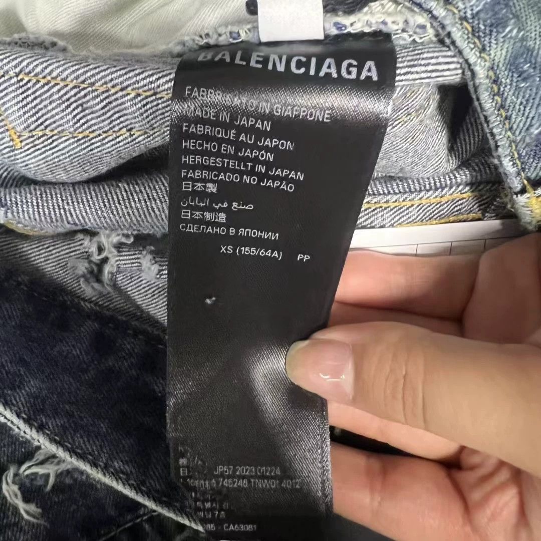 Balenciaga Balenciaga Blue Washed Distressed Jeans Size 24" / US 00 / IT 34 - 5 Thumbnail