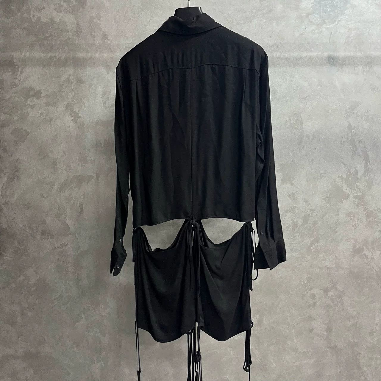 Loewe Loewe Black Deconstructed Hollow-Out Shirt Size US L / EU 52-54 / 3 - 4 Thumbnail