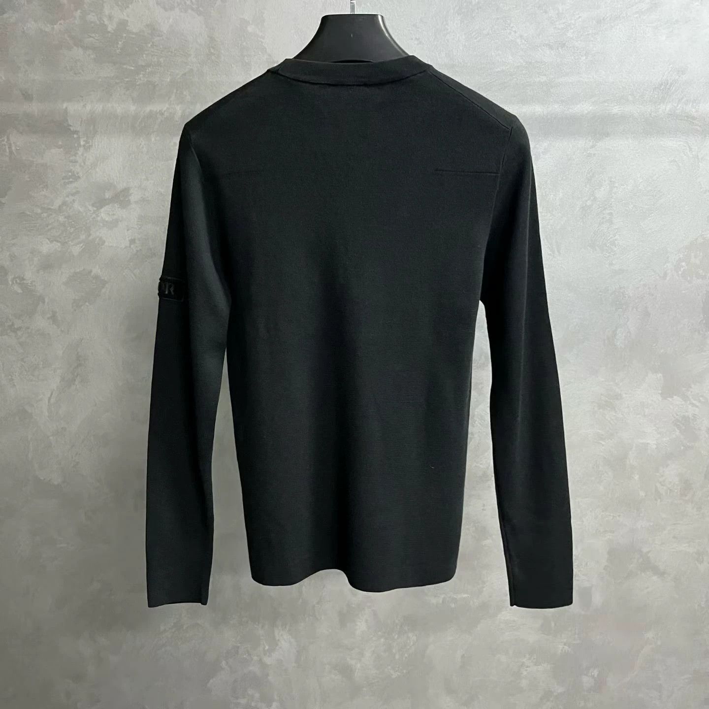 Dior Dior Latest Velcro Logo Solid Sweater Size US S / EU 44-46 / 1 - 5 Thumbnail