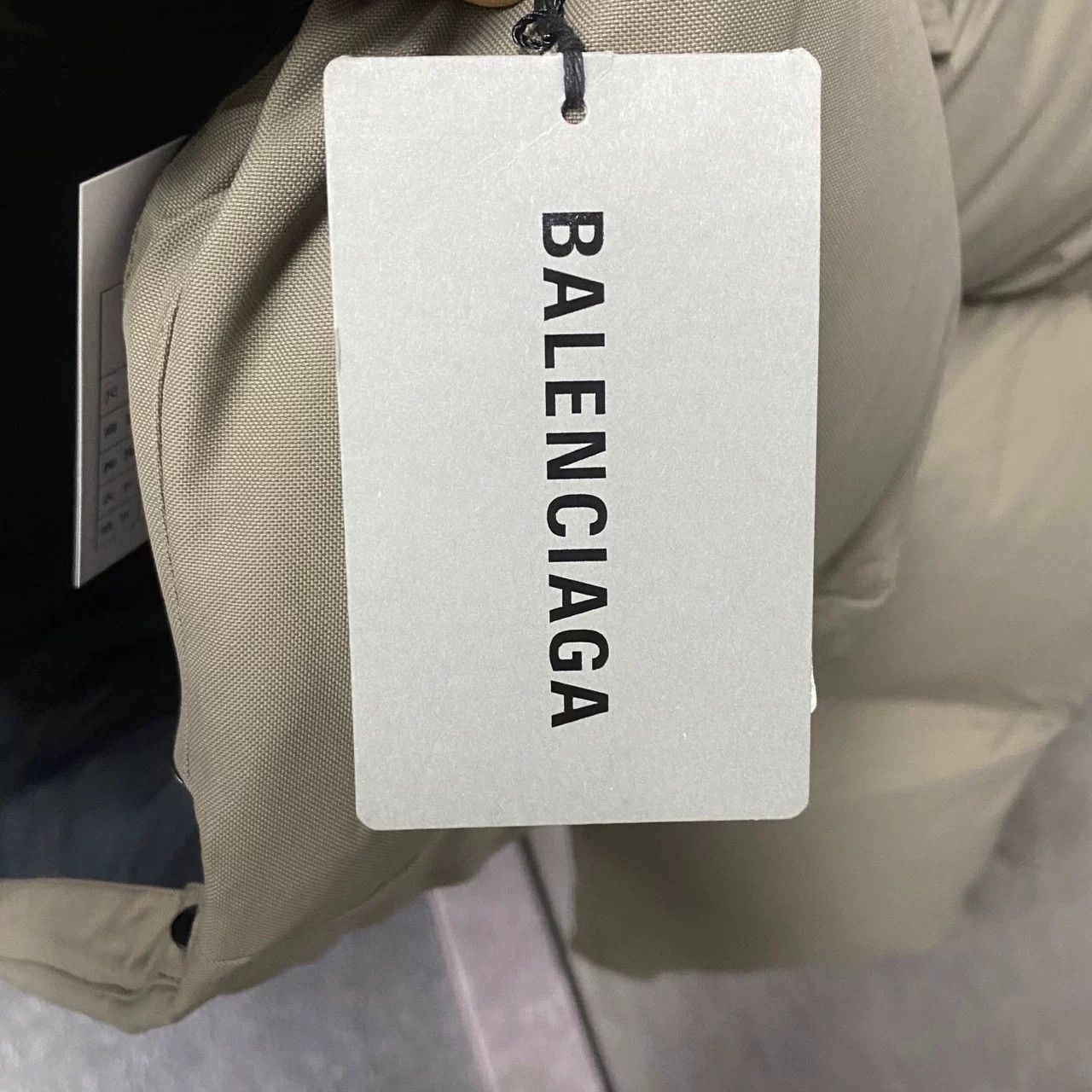 Balenciaga Balenciaga 2023 Brown Double Hook Logo Puffer Size US L / EU 52-54 / 3 - 6 Thumbnail