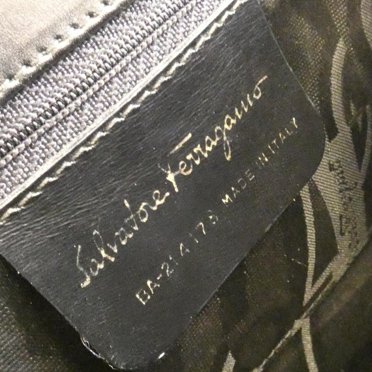 Salvatore Ferragamo Salvatore Ferragamo Salvatore Ferragamo Calf Handbag Leather Handbag 214178 DUTY FREE for USA Size ONE SIZE - 8 Thumbnail