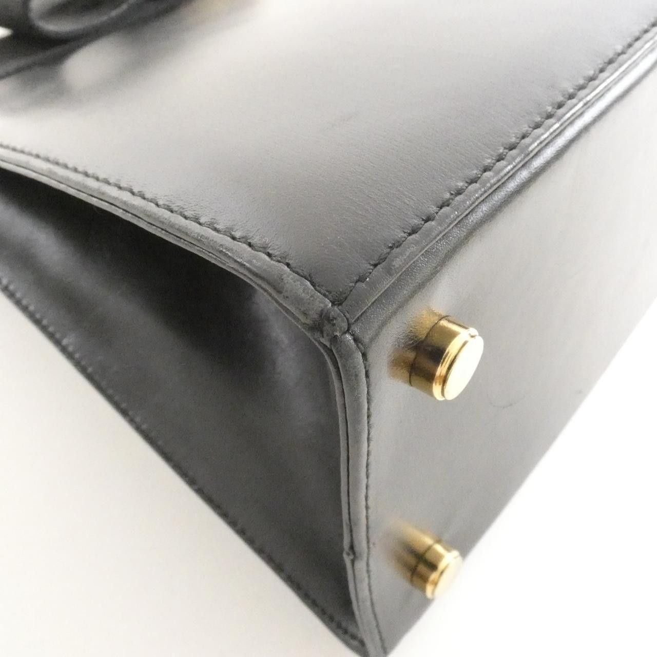 Salvatore Ferragamo Salvatore Ferragamo Salvatore Ferragamo Calf Handbag Leather Handbag 214178 DUTY FREE for USA Size ONE SIZE - 3 Thumbnail