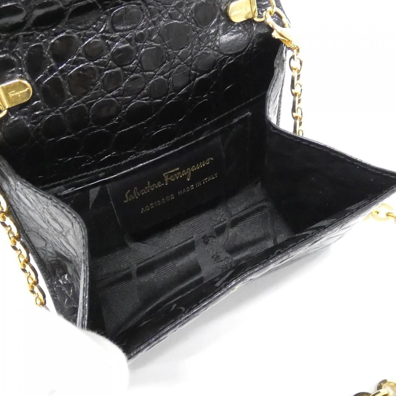 Salvatore Ferragamo Salvatore Ferragamo Salvatore Ferragamo Leather Shoulder Bag Leather Shoulder Bag 213202 DUTY FREE for USA Size ONE SIZE - 6 Thumbnail