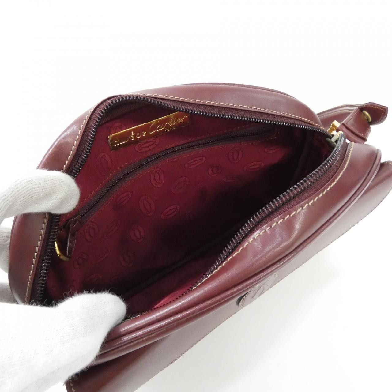 Cartier Cartier Cartier Leather Shoulder Bag Leather Shoulder Bag L1000004 DUTY FREE for USA Size ONE SIZE - 6 Thumbnail
