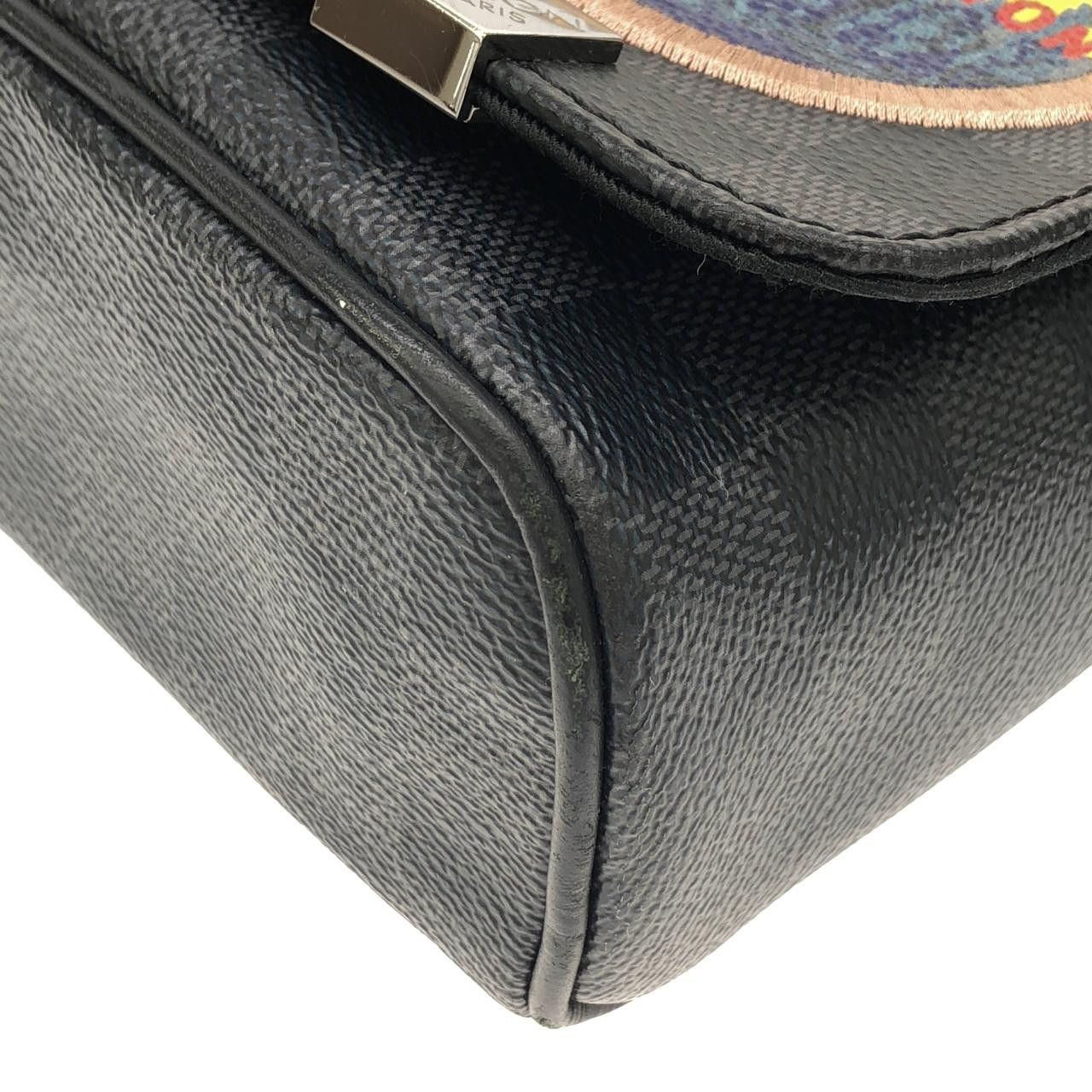 Louis Vuitton Louis Vuitton Louis Vuitton Damier Graphite District Shoulder Bag Textile Shoulder Bag N40040 DUTY FREE for USA Size ONE SIZE - 3 Thumbnail