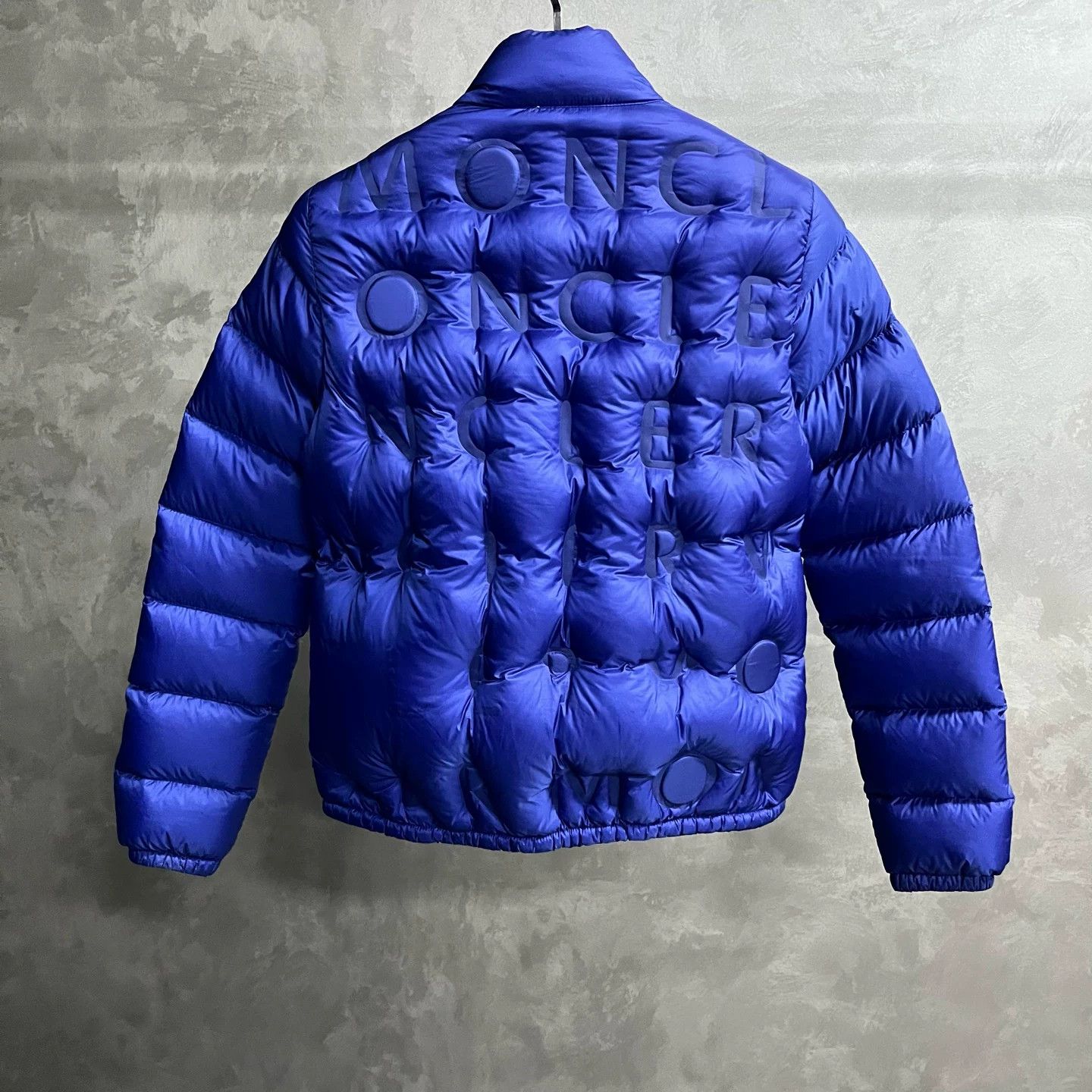 Moncler Moncler Blue Solid Letter Hoodless Down Jacket Size US S / EU 44-46 / 1 - 5 Thumbnail