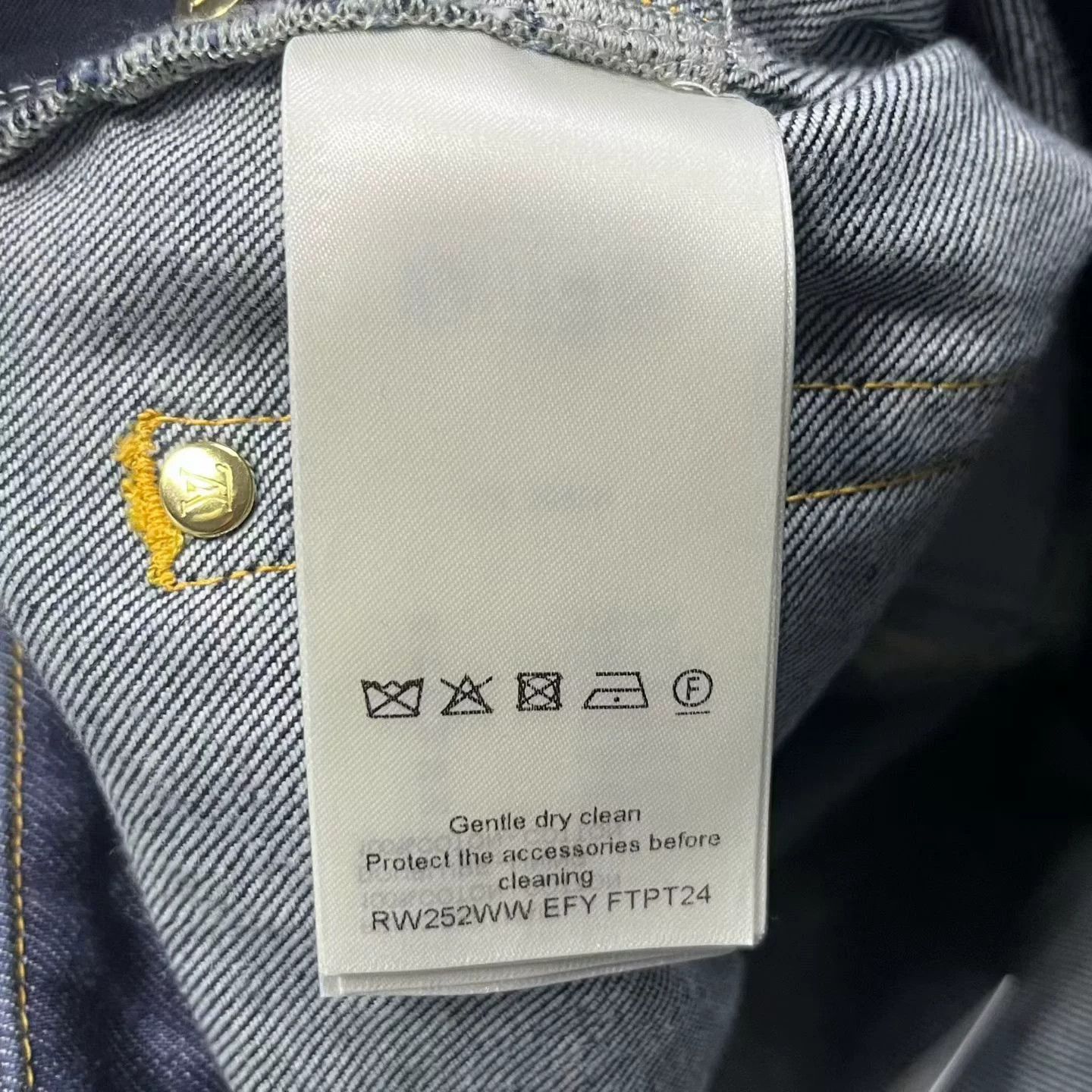 Louis Vuitton Louis Vuitton 2025 Cuffed Flared Denim Jeans Size US 32 / EU 48 - 3 Thumbnail