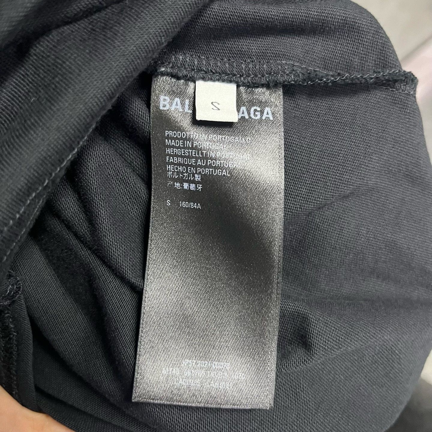 Balenciaga Balenciaga Black Letter Print Round Neck T-Shirt Size US S / EU 44-46 / 1 - 3 Thumbnail