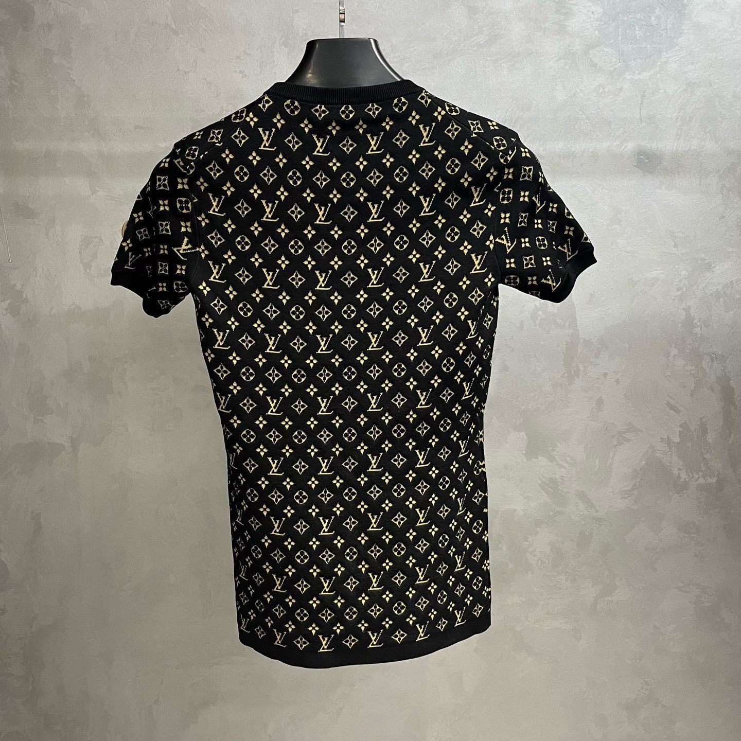 Louis Vuitton Louis Vuitton Black Knit Jacquard Short Sleeve T-shirt Size XS / US 0-2 / IT 36-38 - 5 Thumbnail