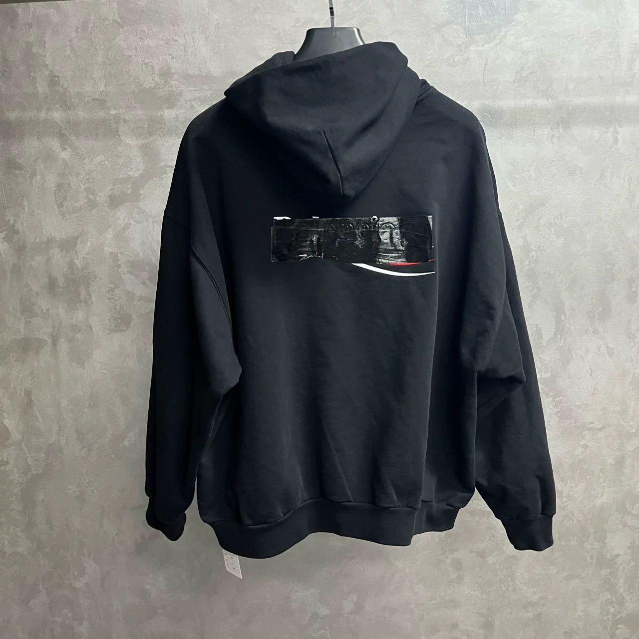 Balenciaga Balenciaga Black Logo Print Hoodie Size US XL / EU 56 / 4 - 5 Thumbnail