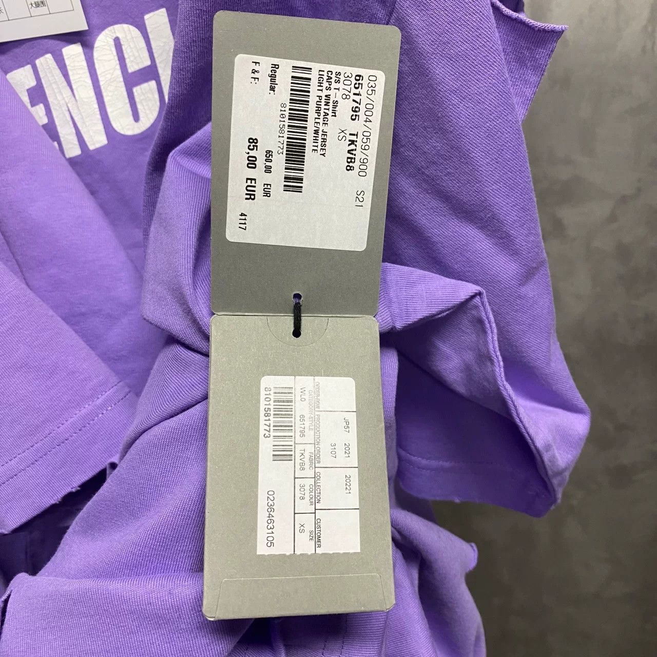 Balenciaga Balenciaga Lavender Distressed Logo Tee Size XS / US 0-2 / IT 36-38 - 7 Thumbnail