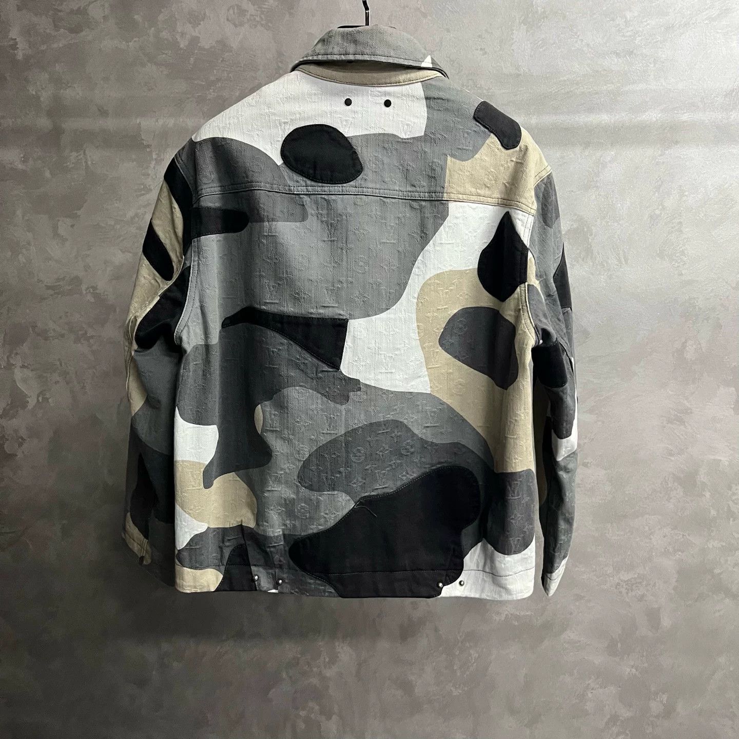Louis Vuitton Louis Vuitton Multi Geometric Denim Jacket Size US S / EU 44-46 / 1 - 5 Thumbnail