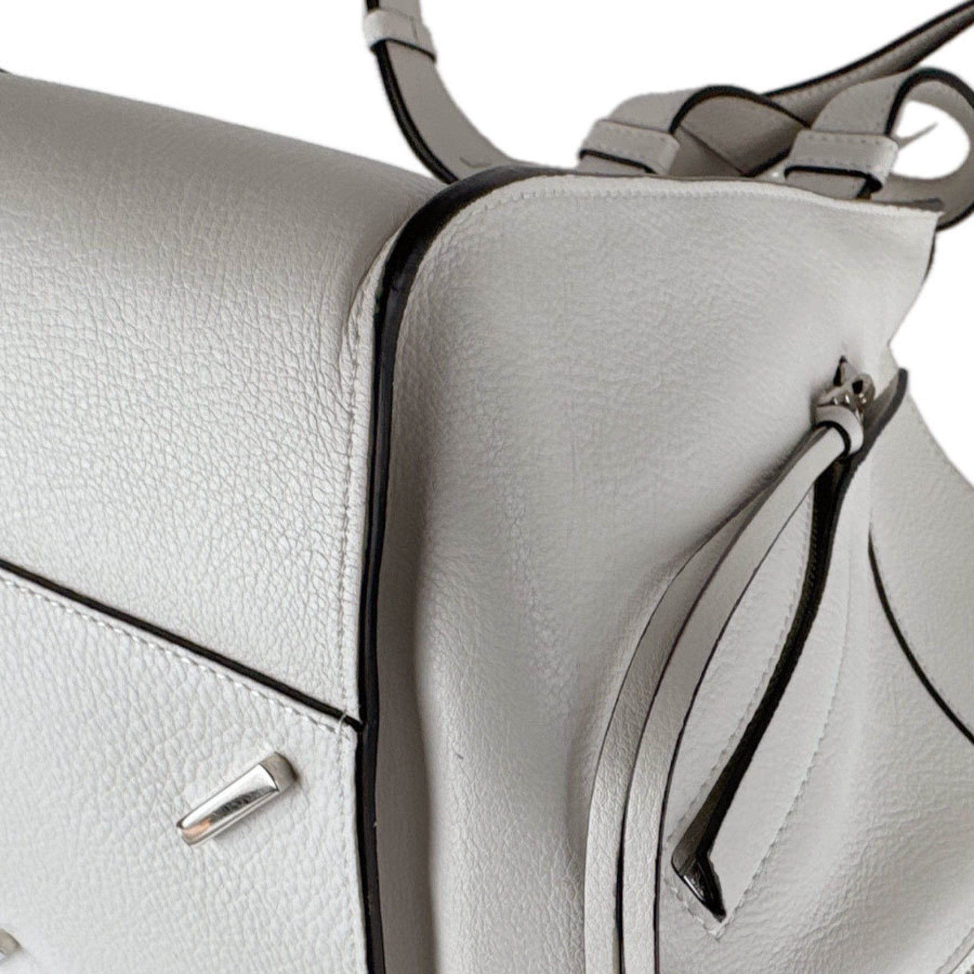 Loewe Loewe Hammock Leather Shoulder Bag/Handbag, White, Women's, Free Shipping (z8991) Size ONE SIZE - 9 Thumbnail