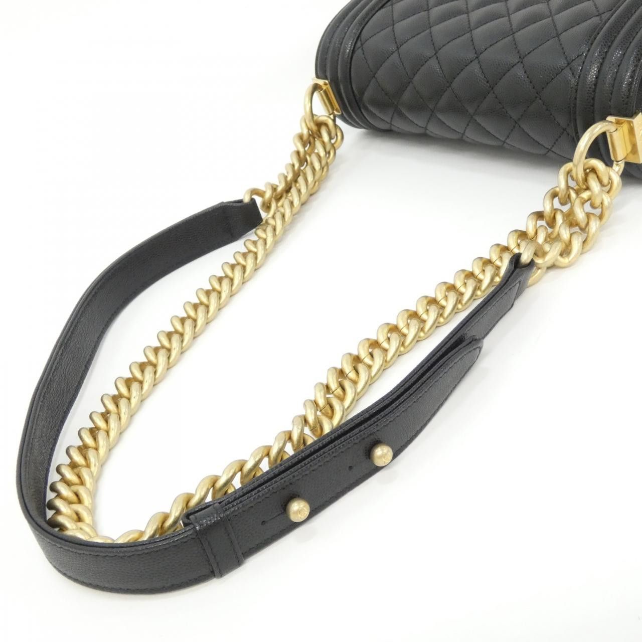 Chanel Chanel Chanel Boy Chanel Leather Shoulder Bag Leather Shoulder Bag 67085 DUTY FREE for USA Size ONE SIZE - 8 Thumbnail