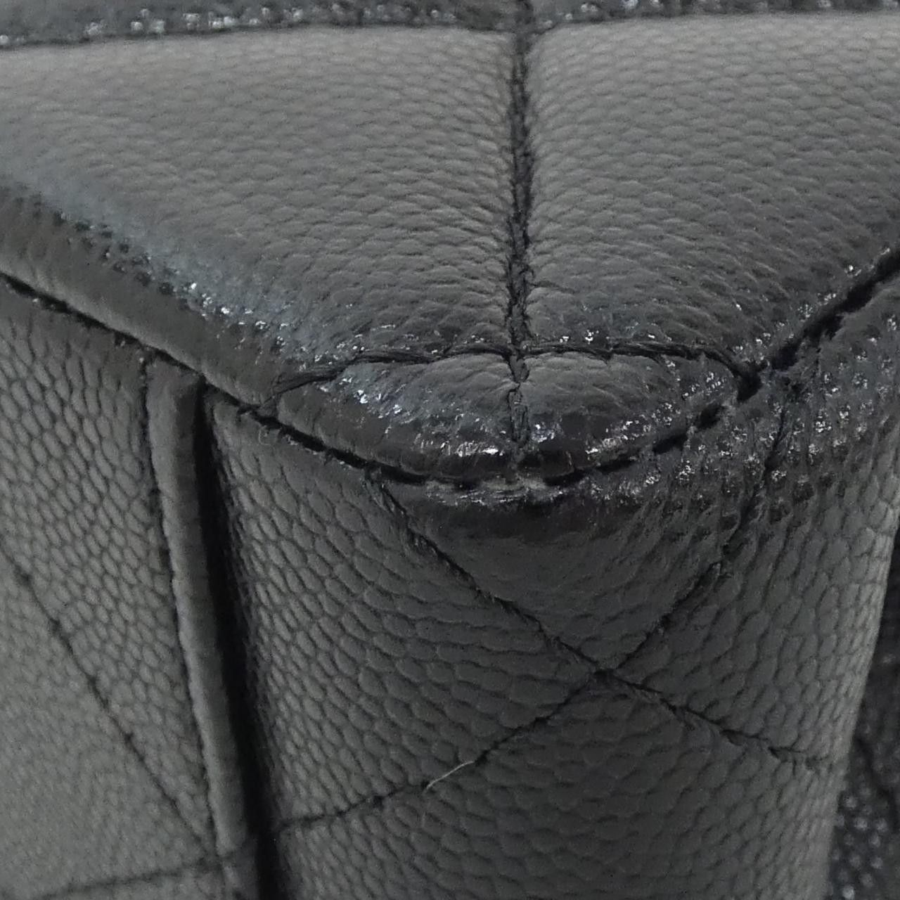 Chanel Chanel Chanel Caviar Skin Shoulder Bag Leather Crossbody Bag AS4472 DUTY FREE for USA Size ONE SIZE - 3 Thumbnail