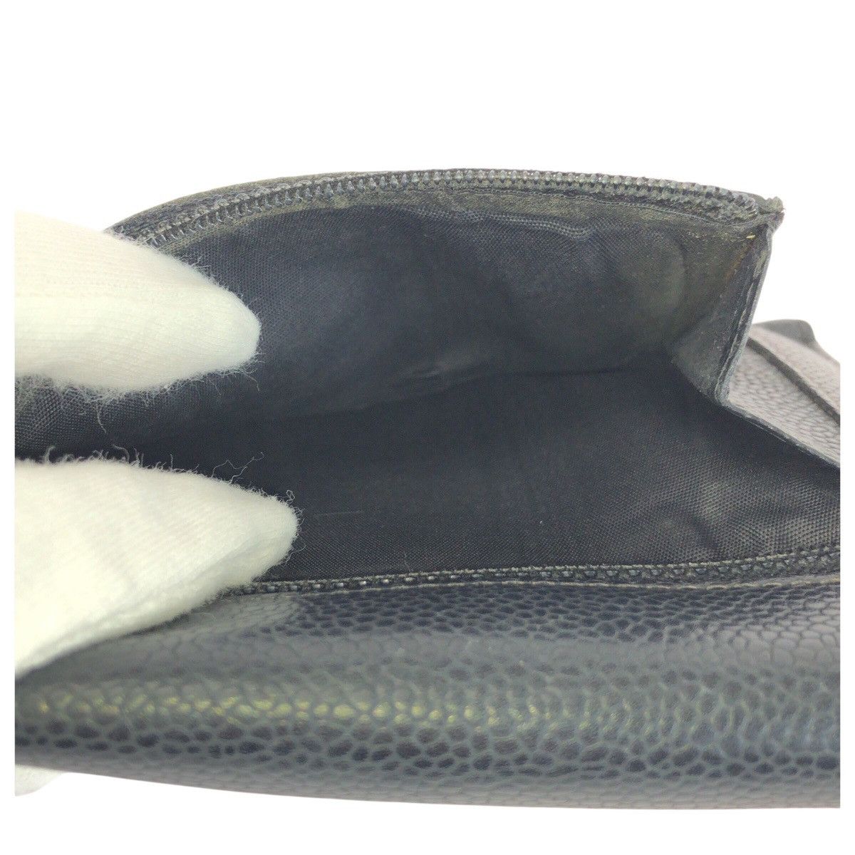 Chanel Chanel Chanel Caviar Skin Wallet Leather Short Wallet DUTY FREE for USA Size ONE SIZE - 9 Thumbnail
