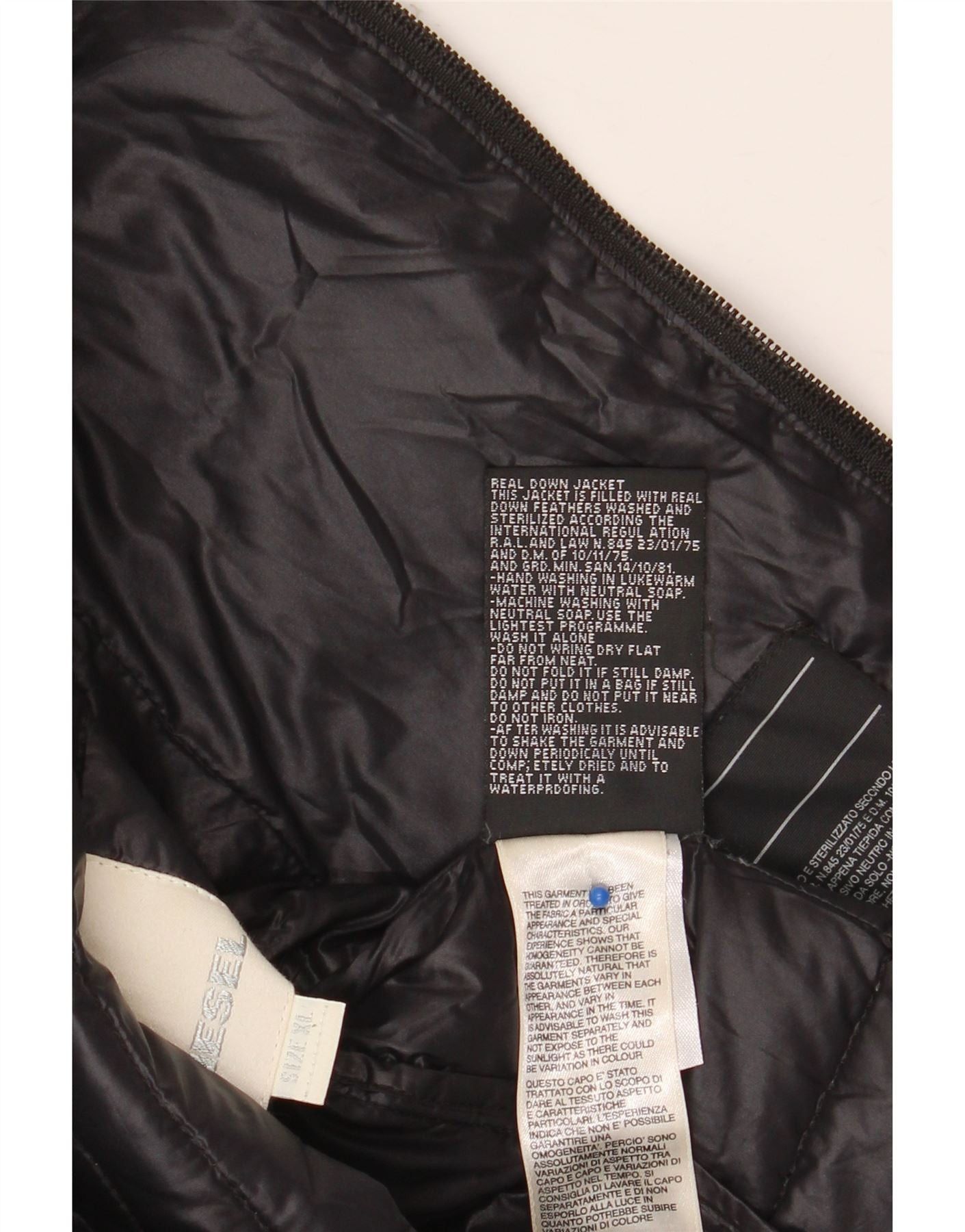 Diesel Girls Padded Jacket 11-12 Years XL Black Nylon Size XL / US 12-14 / IT 48-50 - 4 Thumbnail