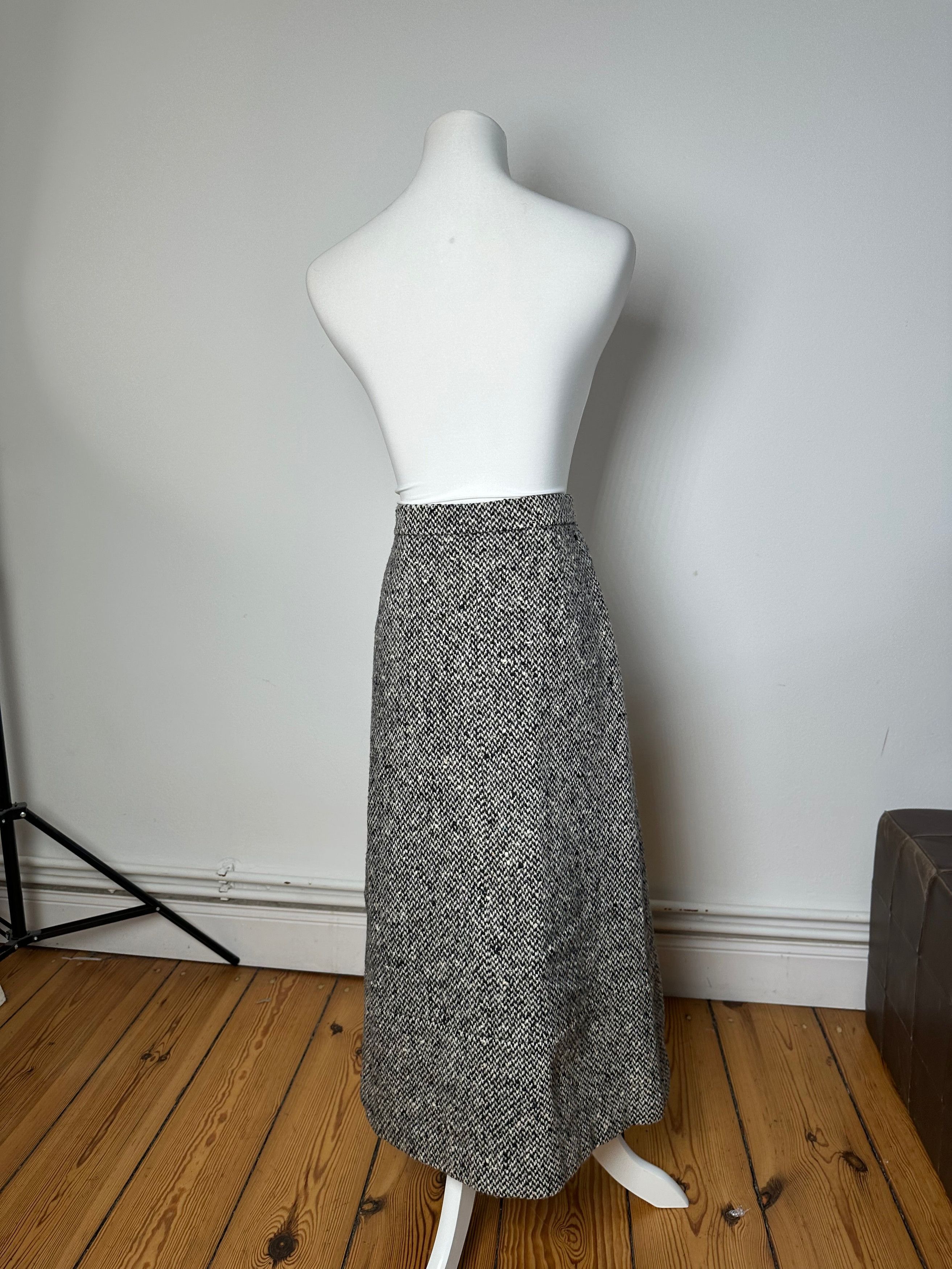 Balenciaga Vintage Wool Skirt Grey Black M Size 27" / US 4 / IT 40 - 3 Thumbnail