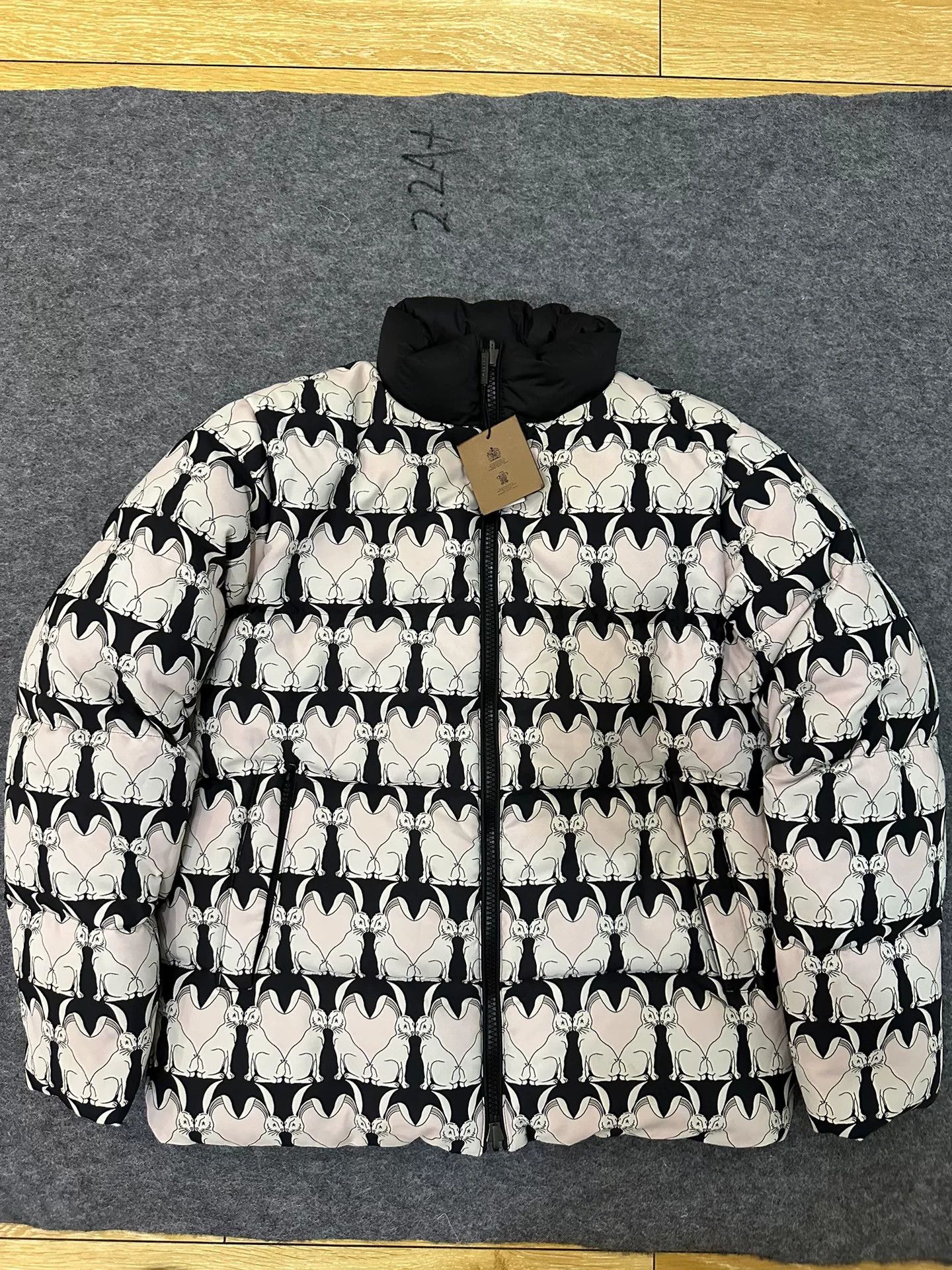 Burberry Burberry Multi Glow Designer Casual Size US M / EU 48-50 / 2 - 2 Thumbnail