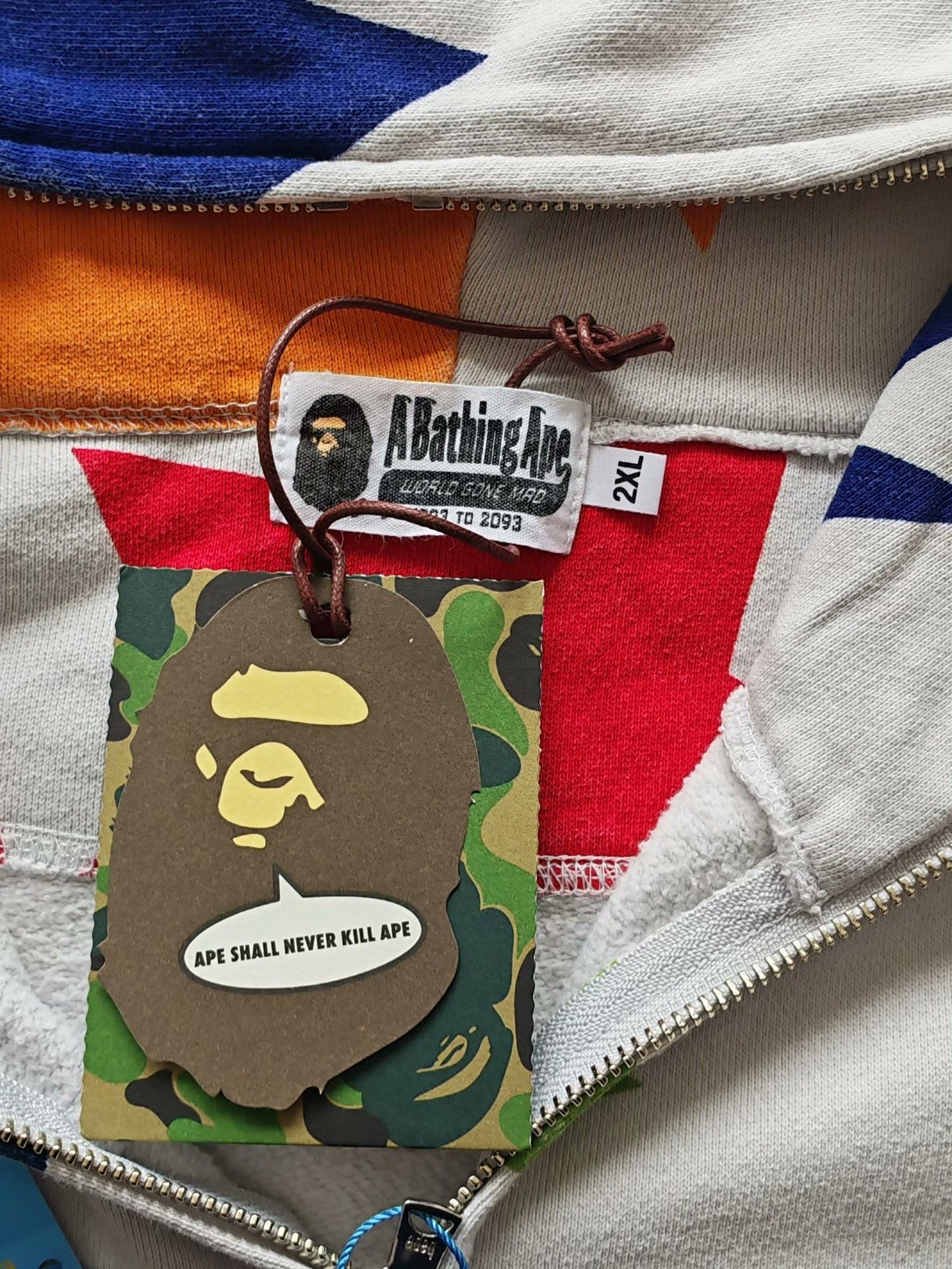 Bape Bape Hoodie XXL Men Size US XXL / EU 58 / 5 - 4 Thumbnail